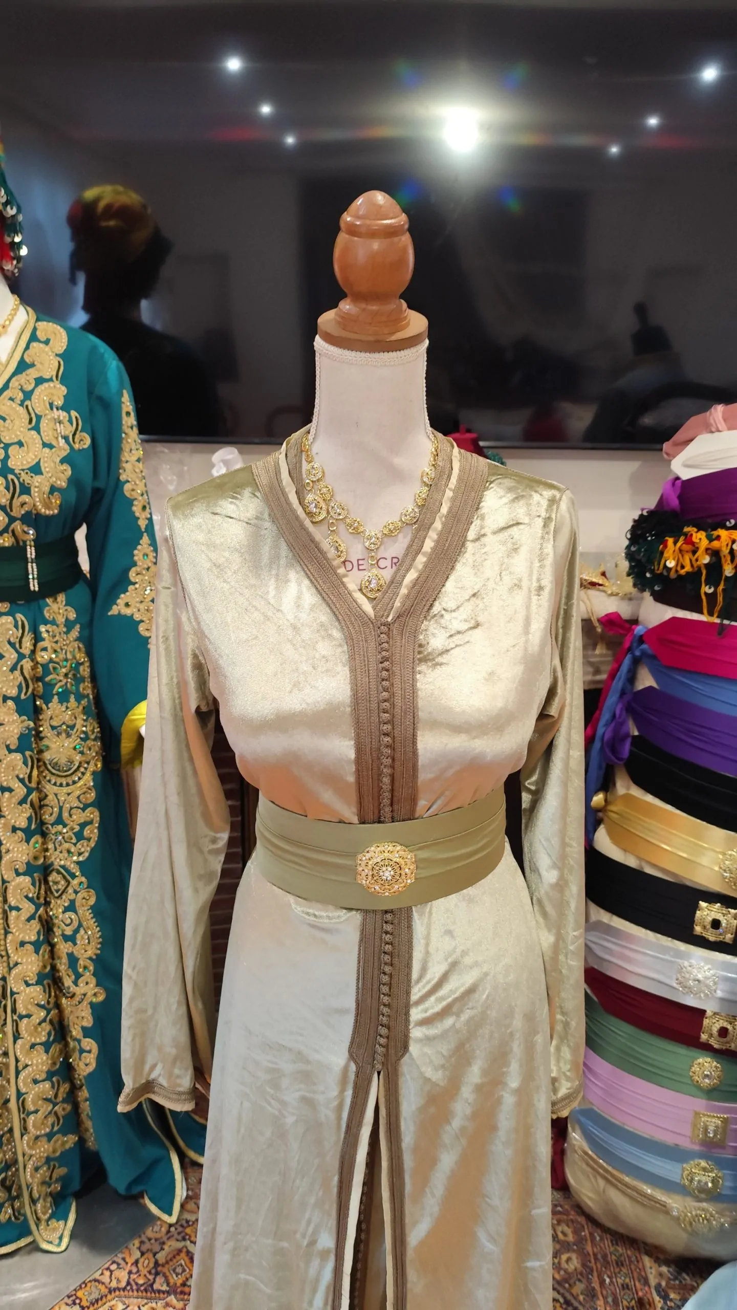 caftan marocain d occasion – Image 7