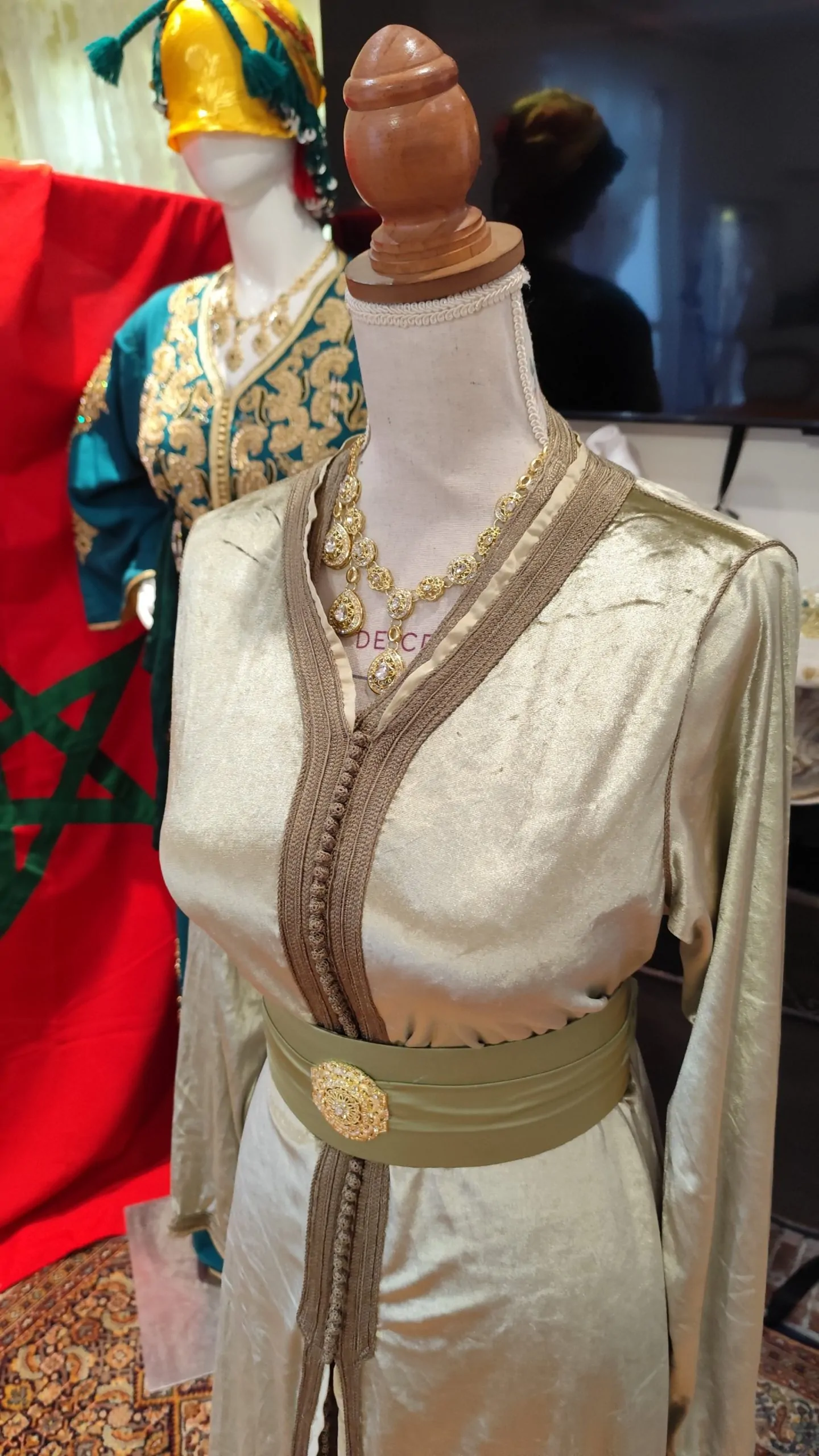 caftan marocain d occasion – Image 8