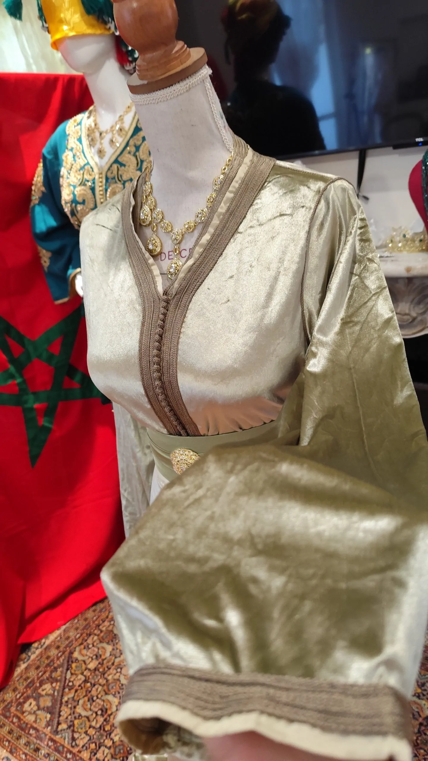 caftan marocain d occasion – Image 11