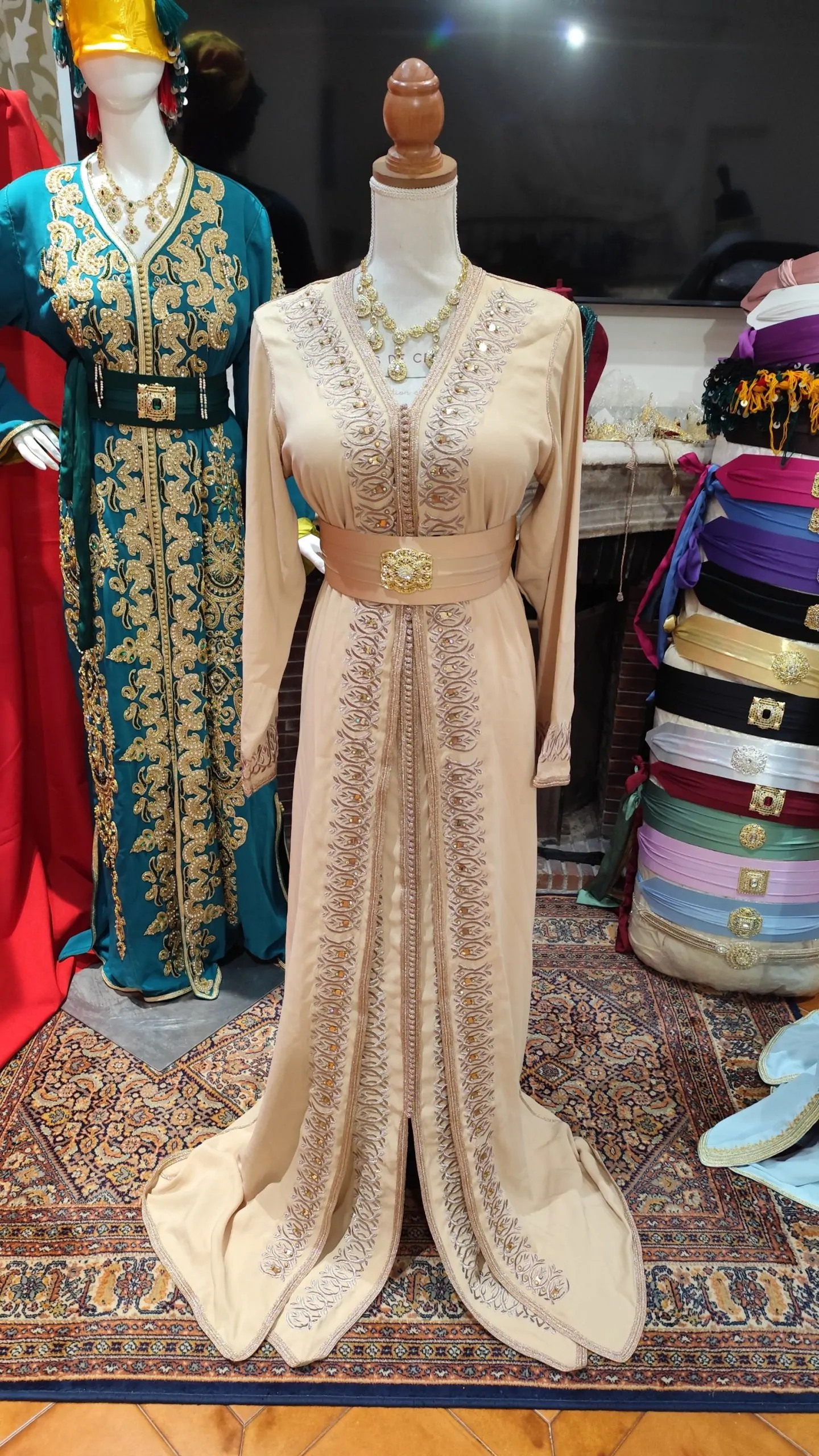 caftan marocain d occasion – Image 7