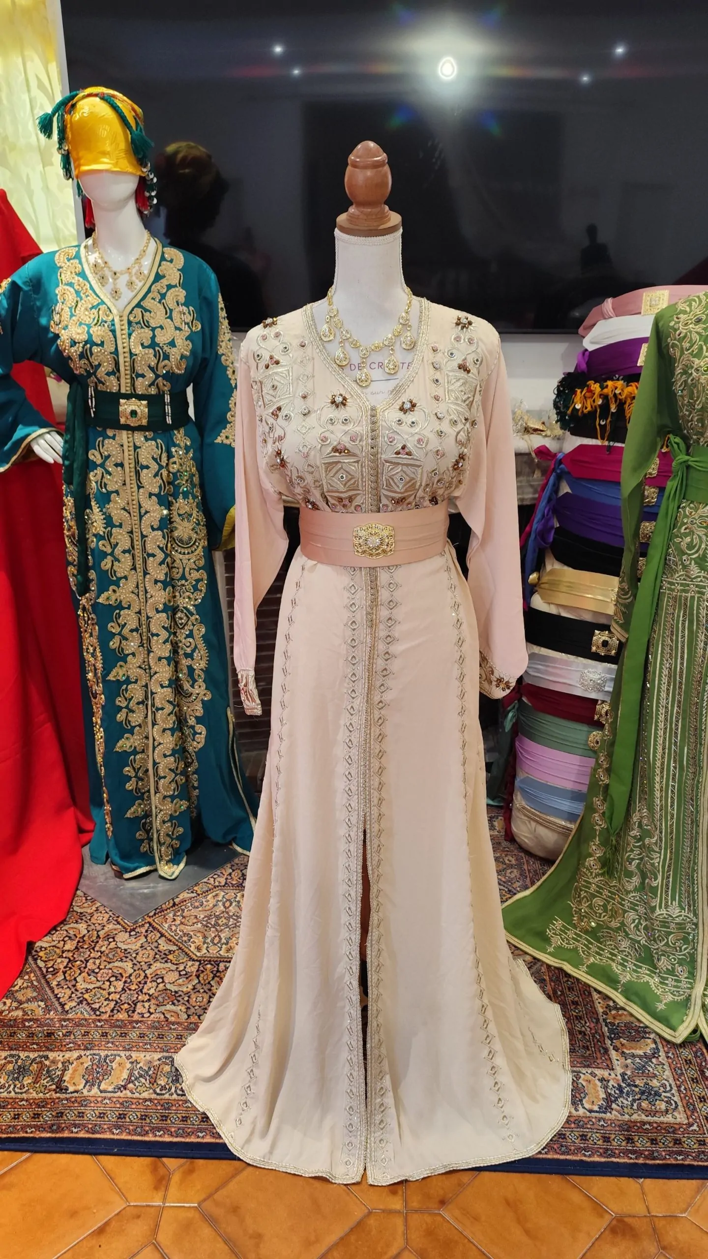 caftan marocain d occasion – Image 9
