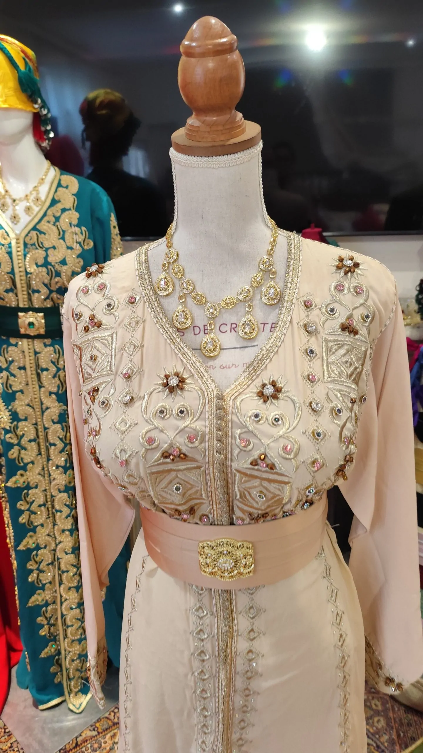 caftan marocain d occasion – Image 2