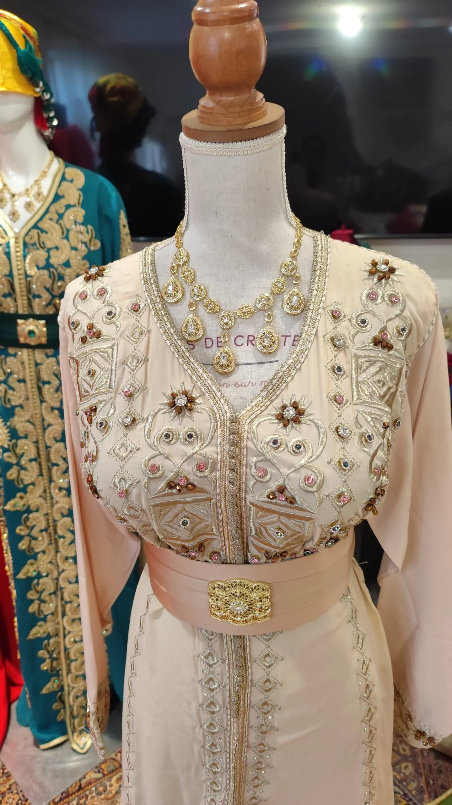 caftan marocain d occasion – Image 6
