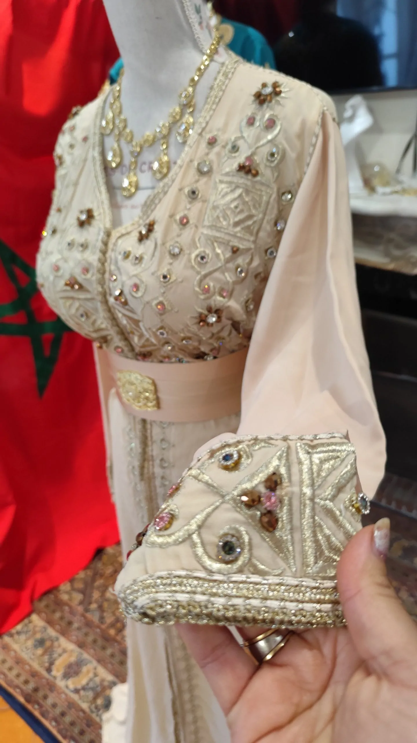 caftan marocain d occasion – Image 3
