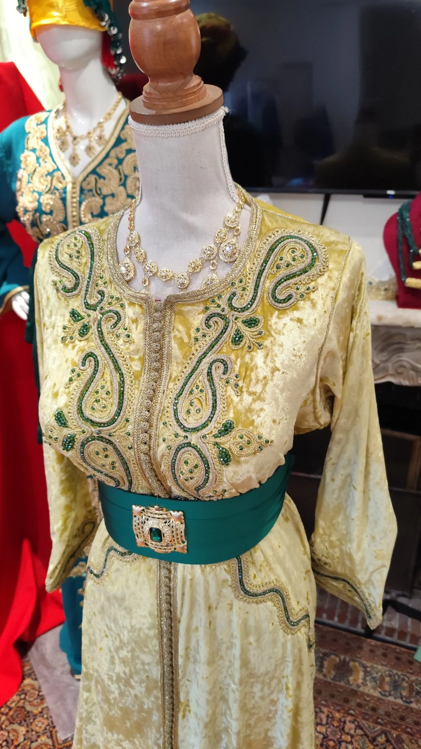 caftan marocain d occasion – Image 4