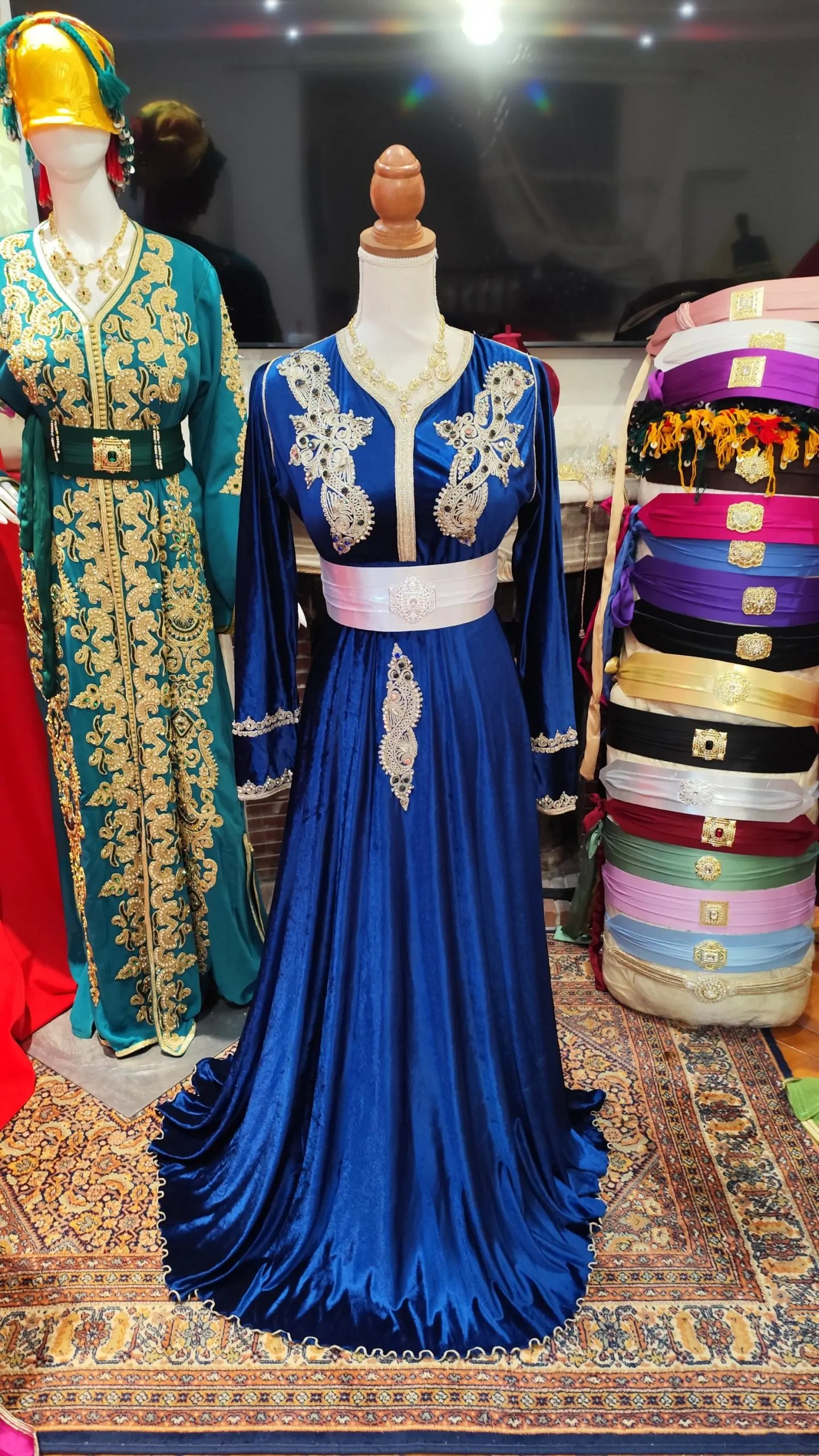 caftan marocain d occasion taille S – Image 7