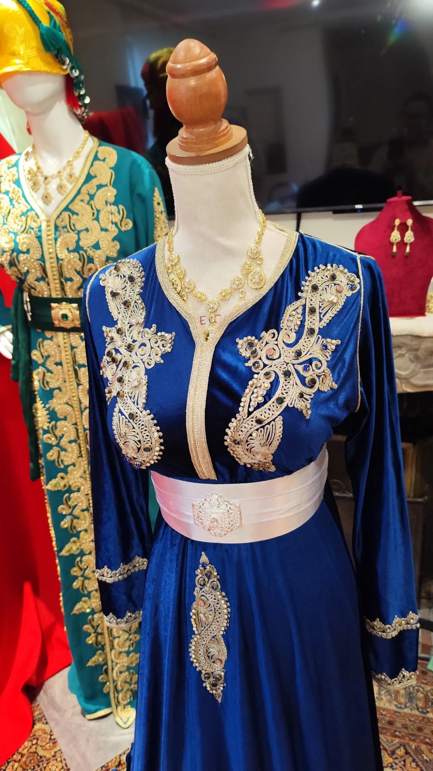 caftan marocain d occasion taille S – Image 11