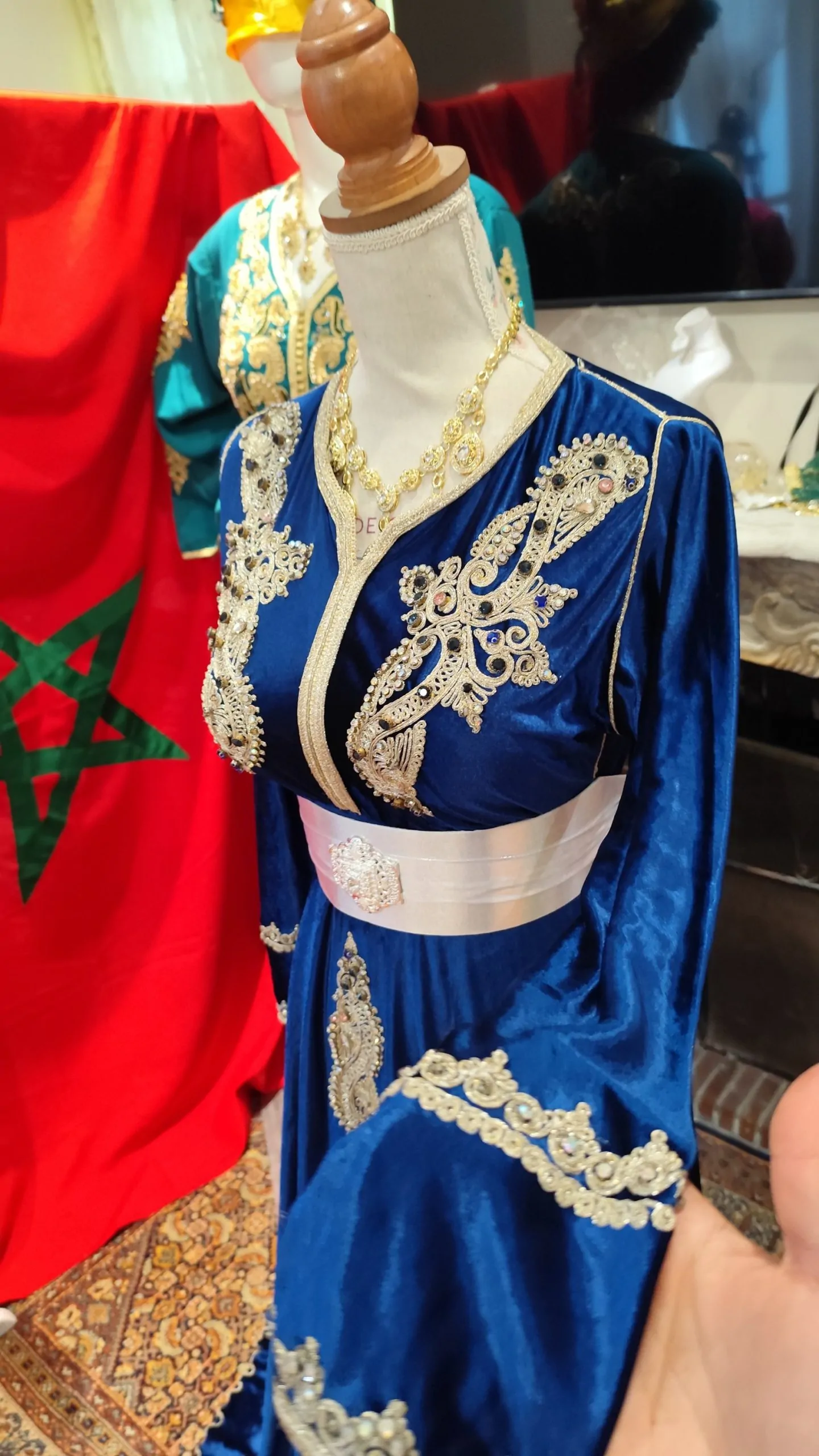 caftan marocain d occasion taille S – Image 2