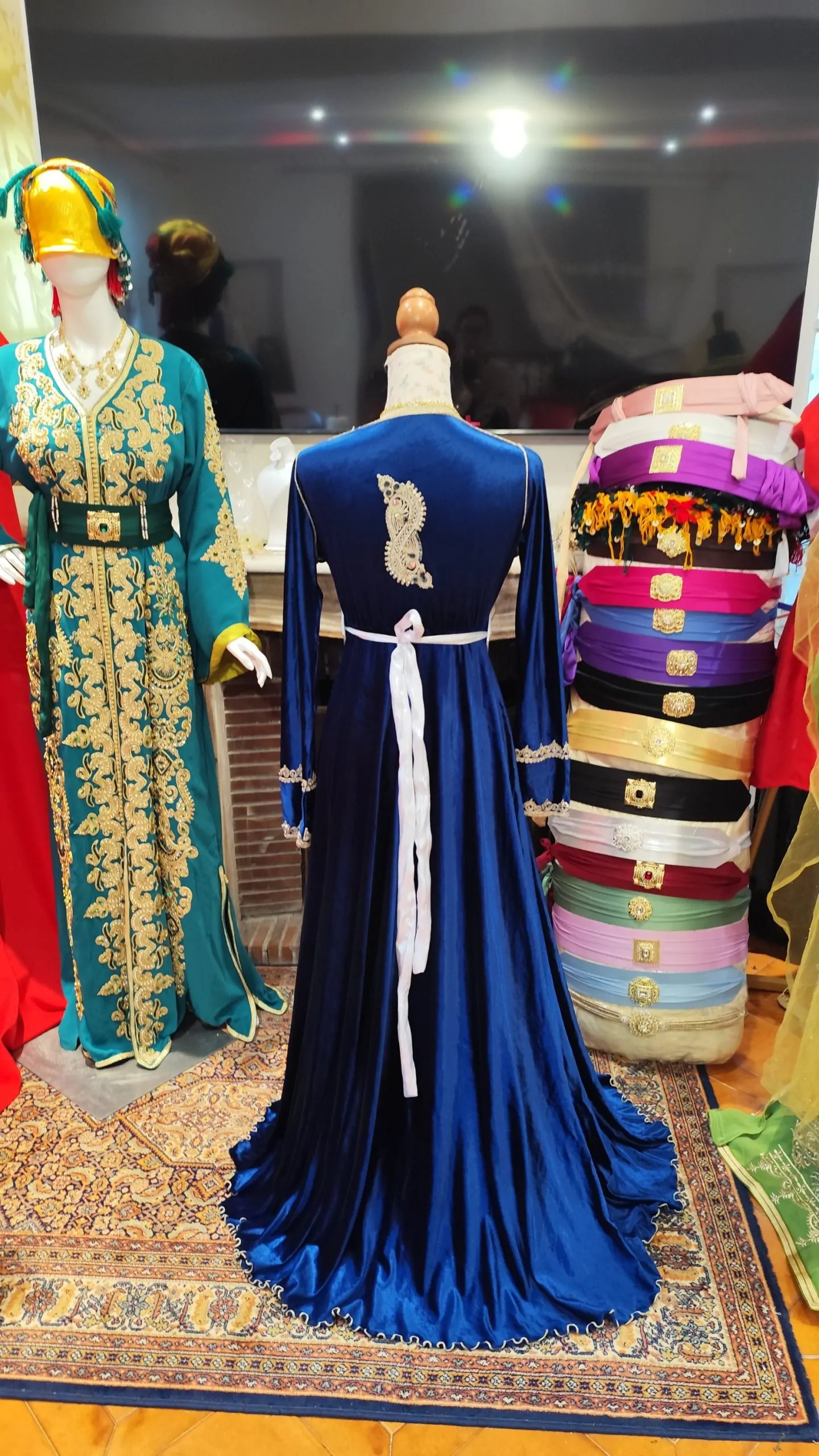 caftan marocain d occasion taille S – Image 12