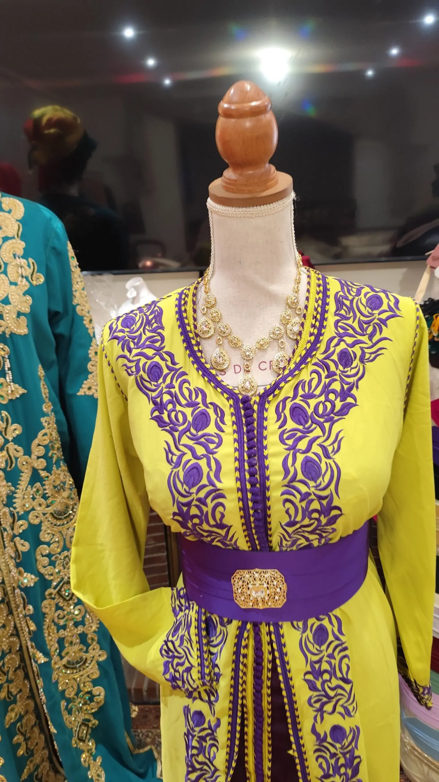 caftan marocain d occasion – Image 10