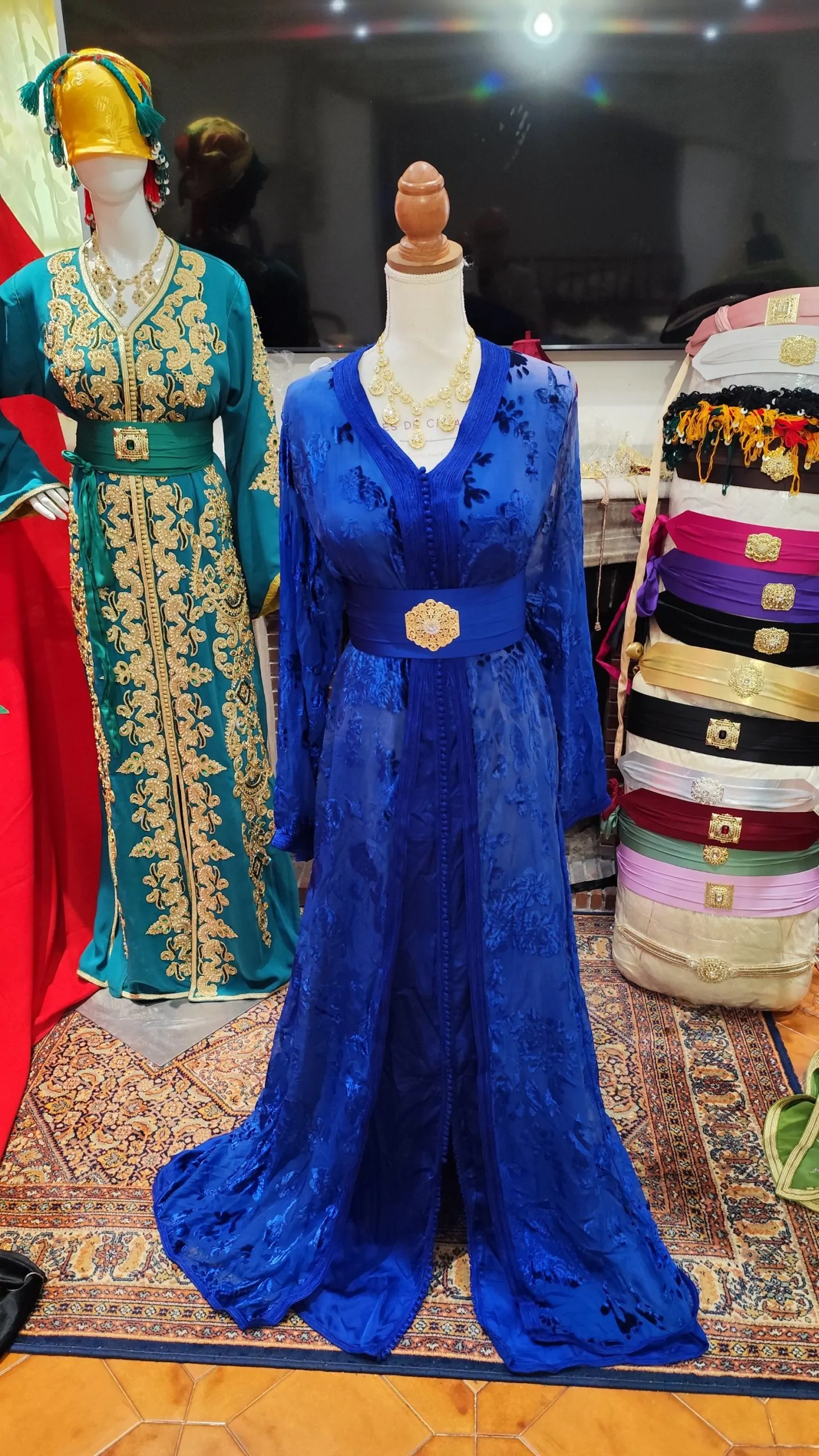 caftan marocain d occasion etat satisfaisant grande taille – Image 7