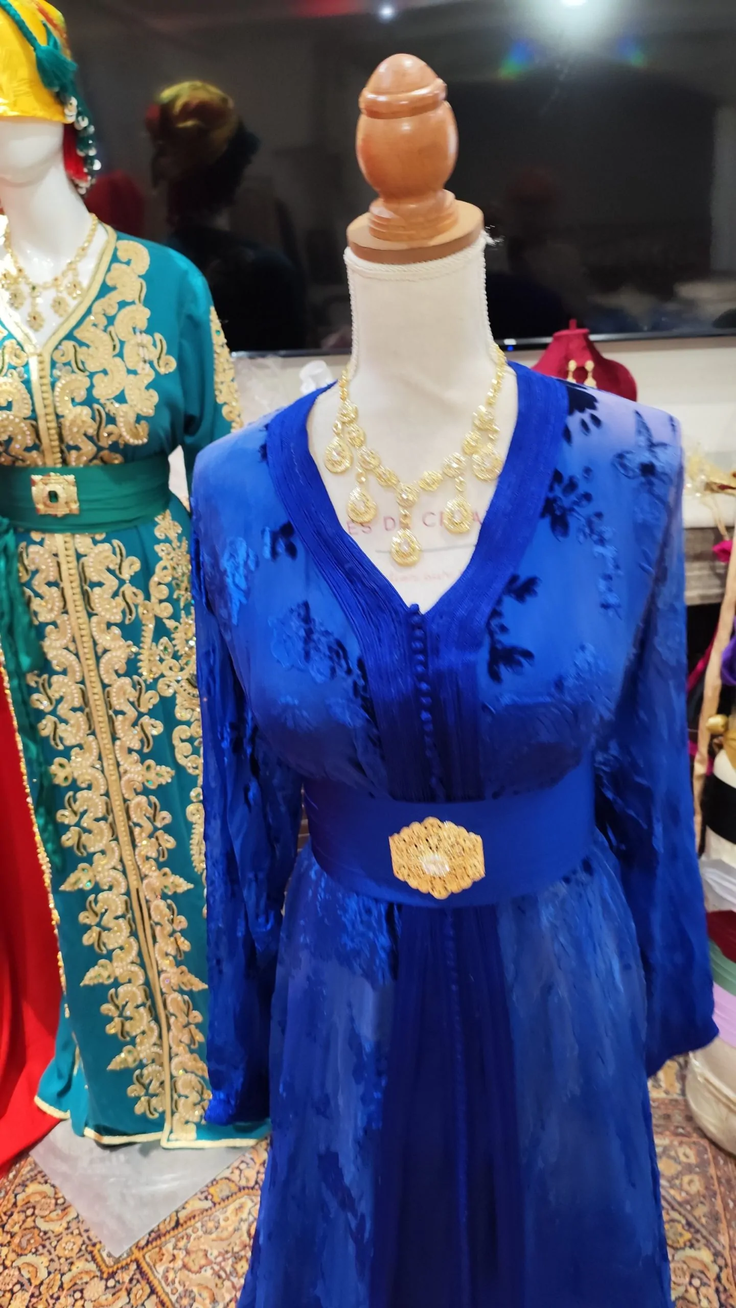 caftan marocain d occasion etat satisfaisant grande taille – Image 8