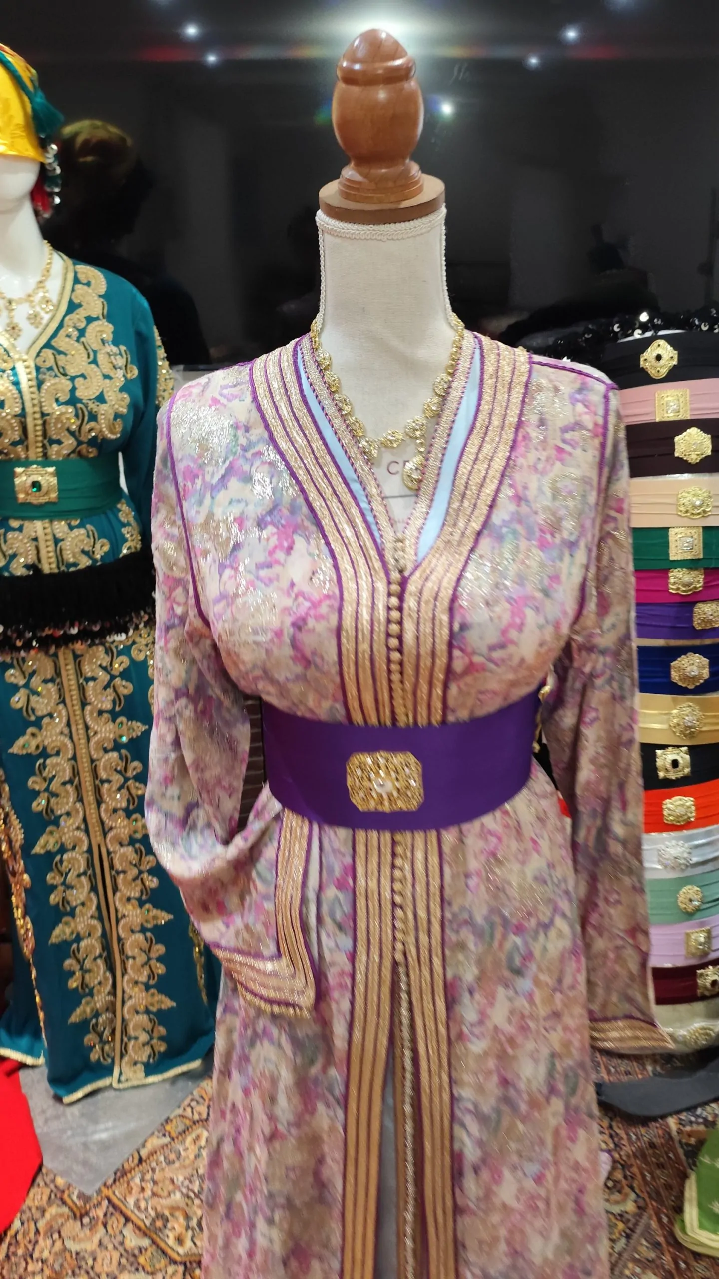caftan marocain d occasion – Image 8