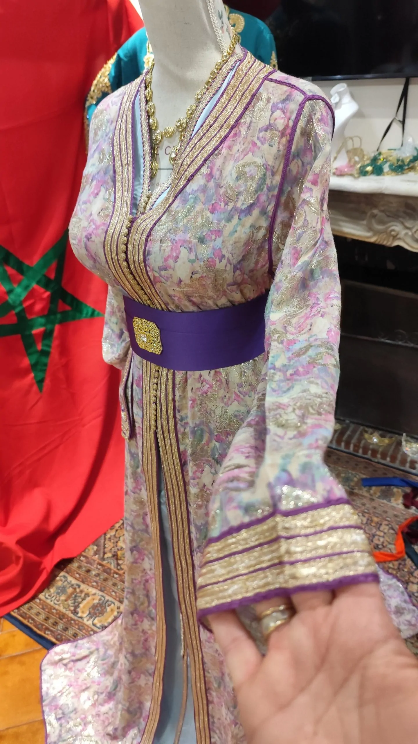caftan marocain d occasion – Image 4