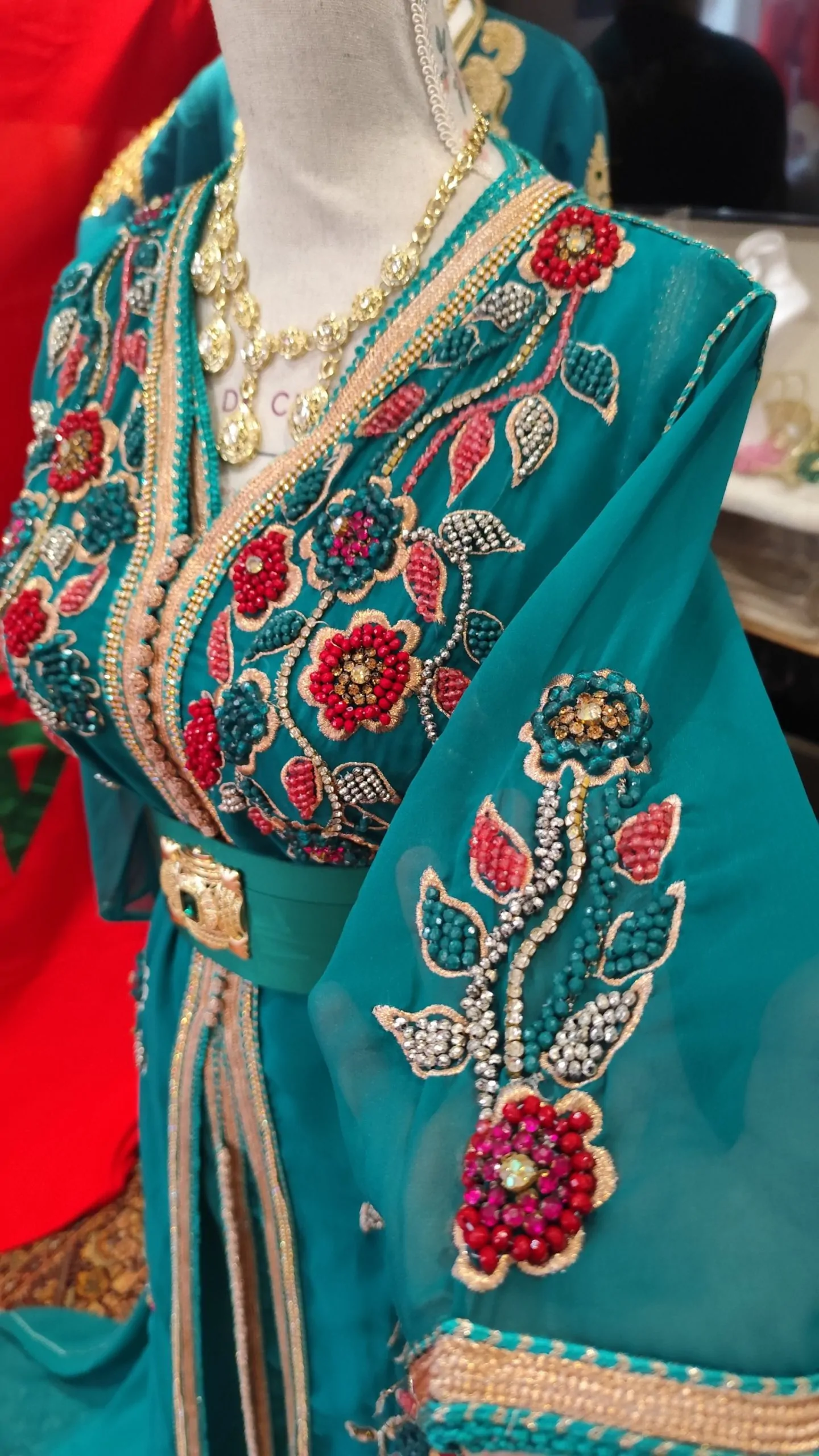 caftan marocain d occasion – Image 4