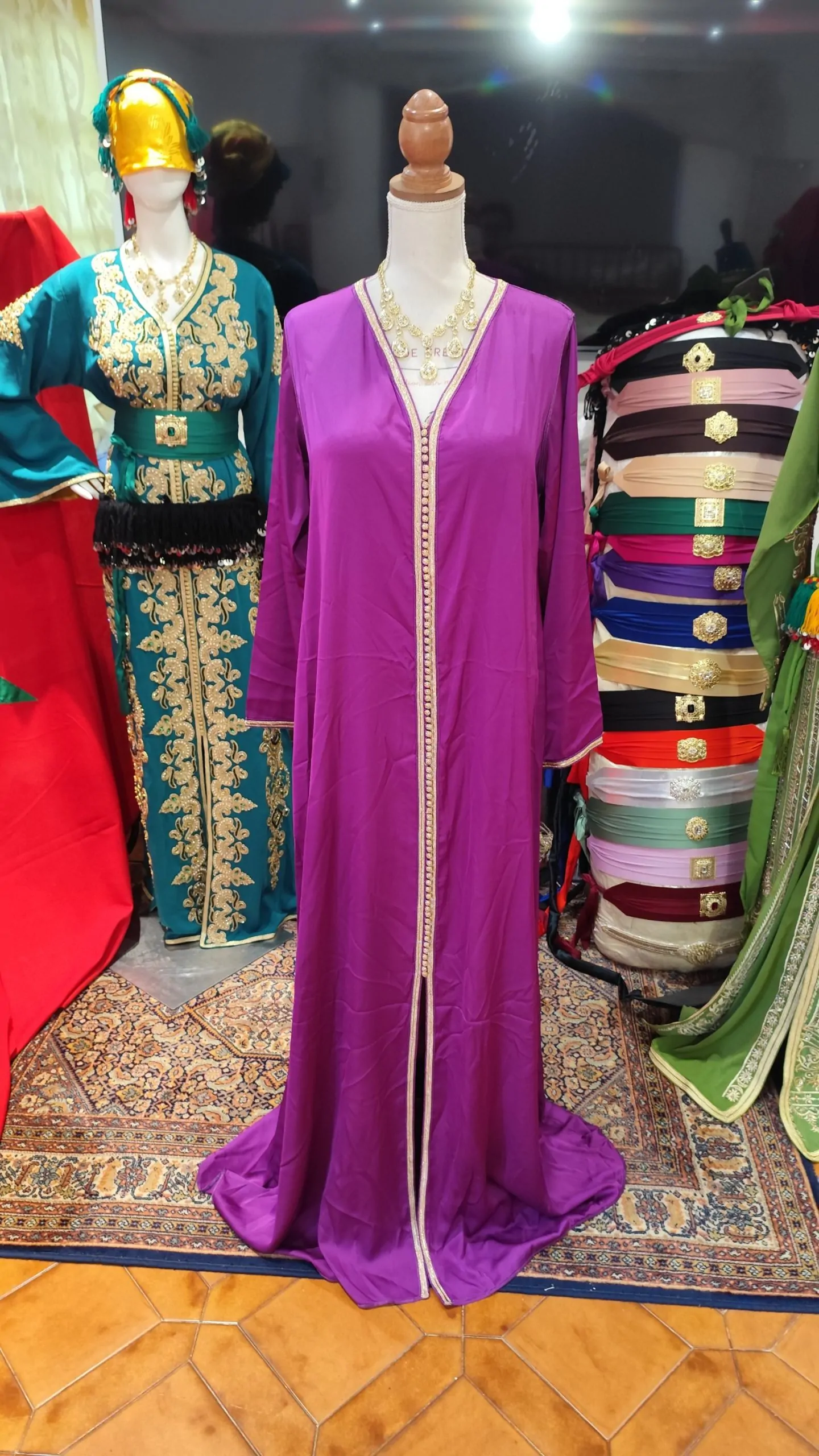 caftan marocain d occasion – Image 4