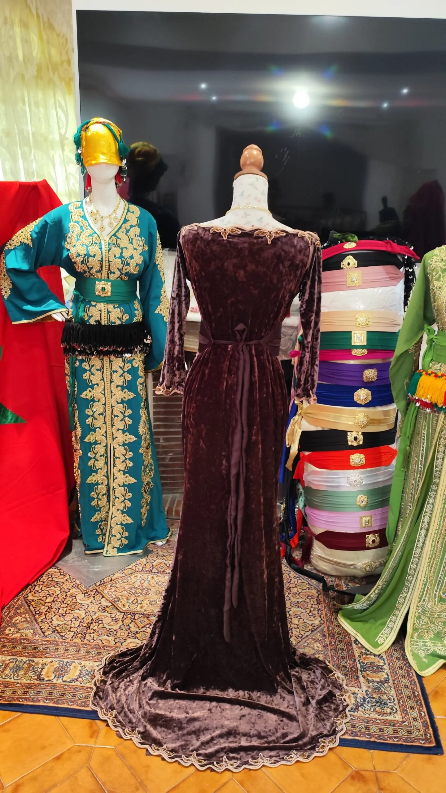 lot deux caftan marocain d occasion avec ceinture – Image 4
