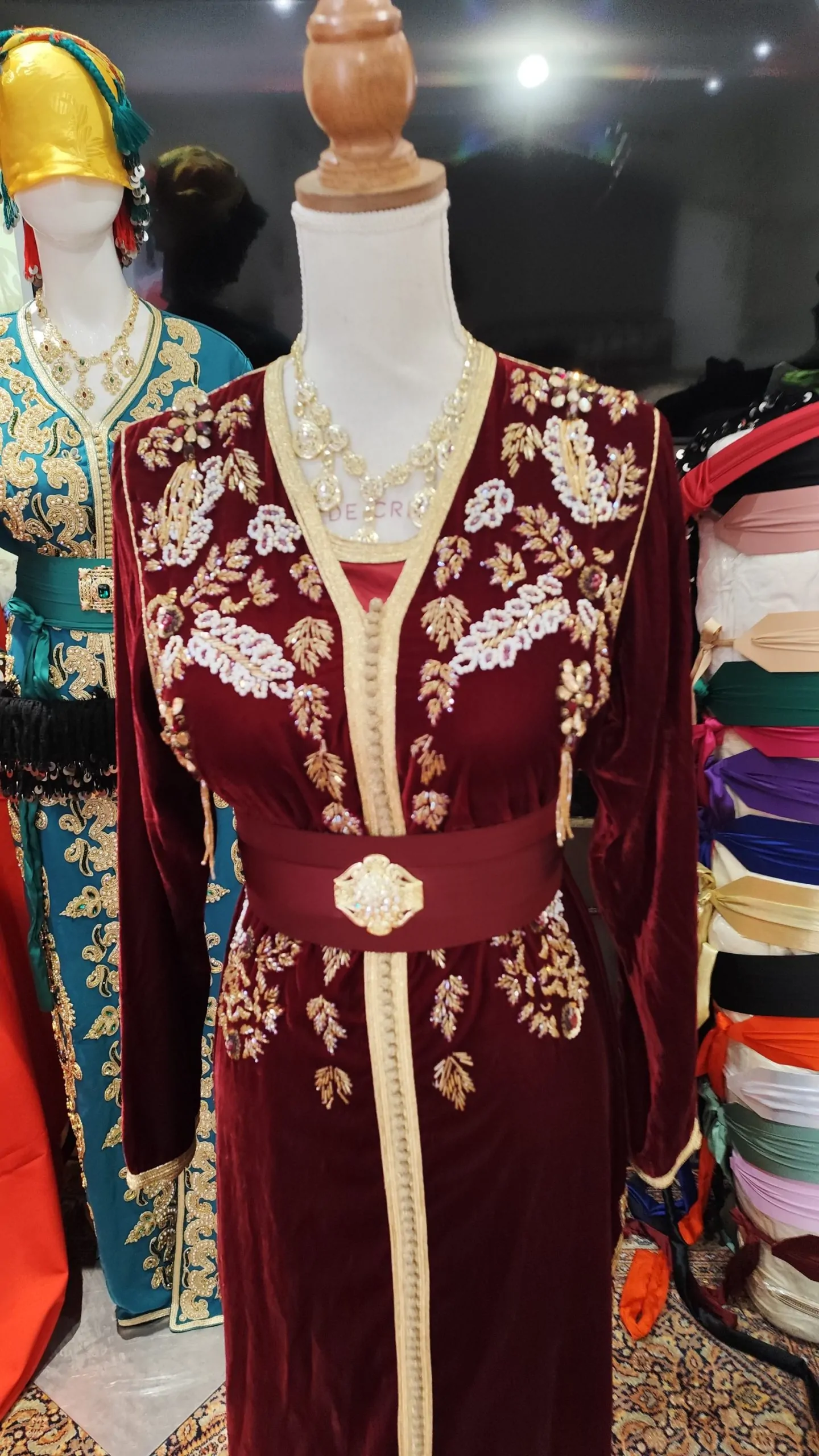 caftan marocain d occasion – Image 8