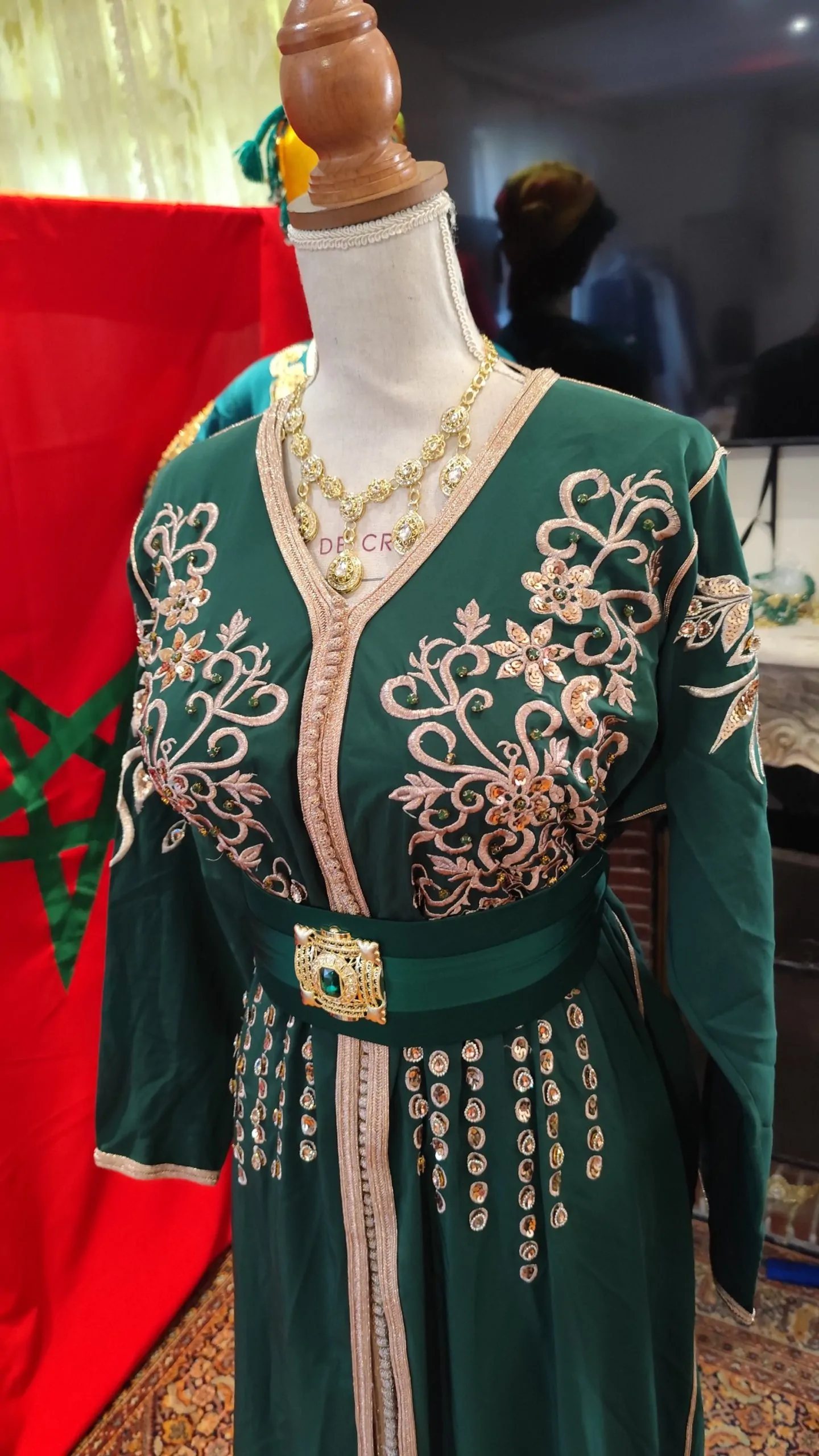 caftan marocain d occasion – Image 8