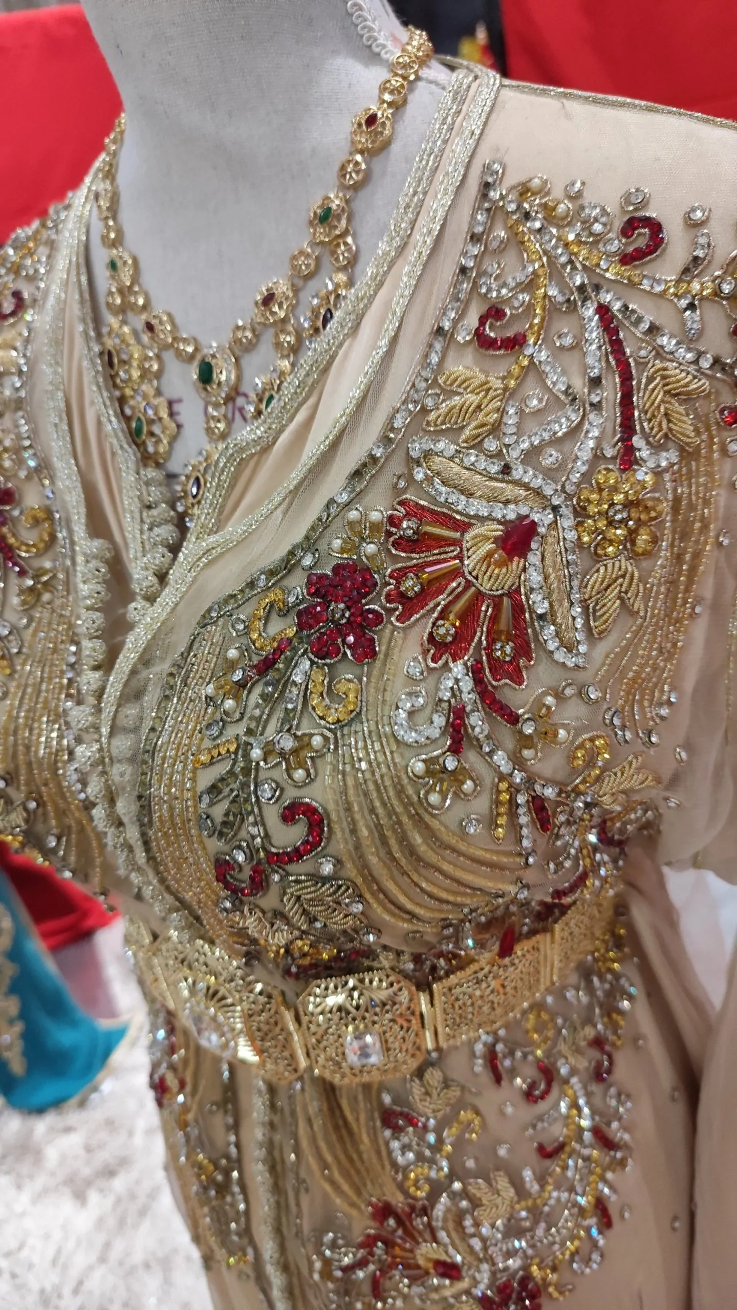 caftan marocain d occasion – Image 12