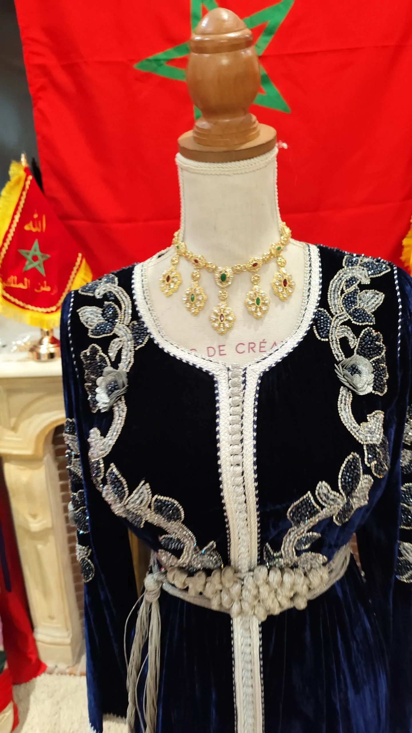 caftan marocain d occasion avec ceinture – Image 6