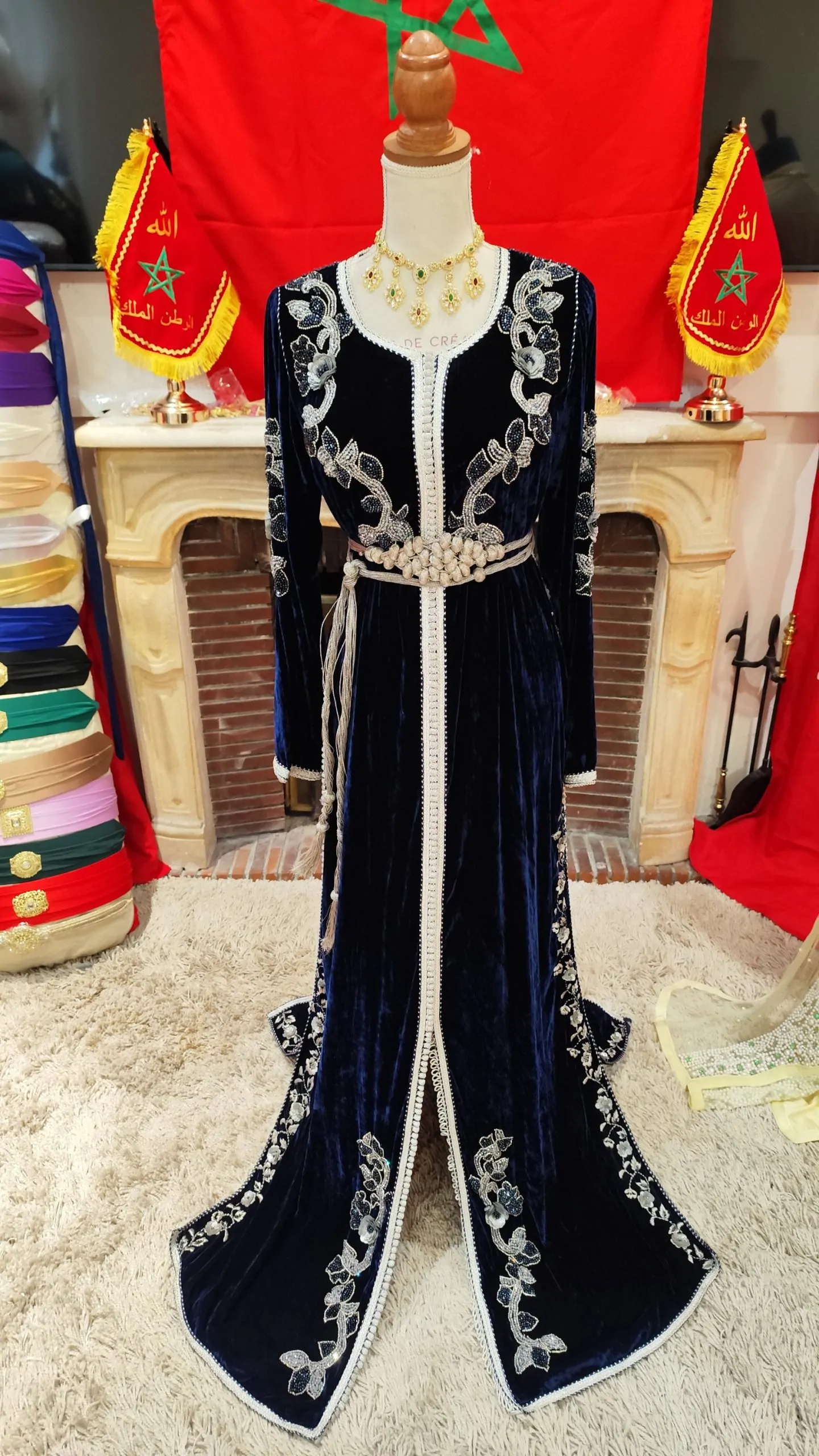 caftan marocain d occasion avec ceinture – Image 14