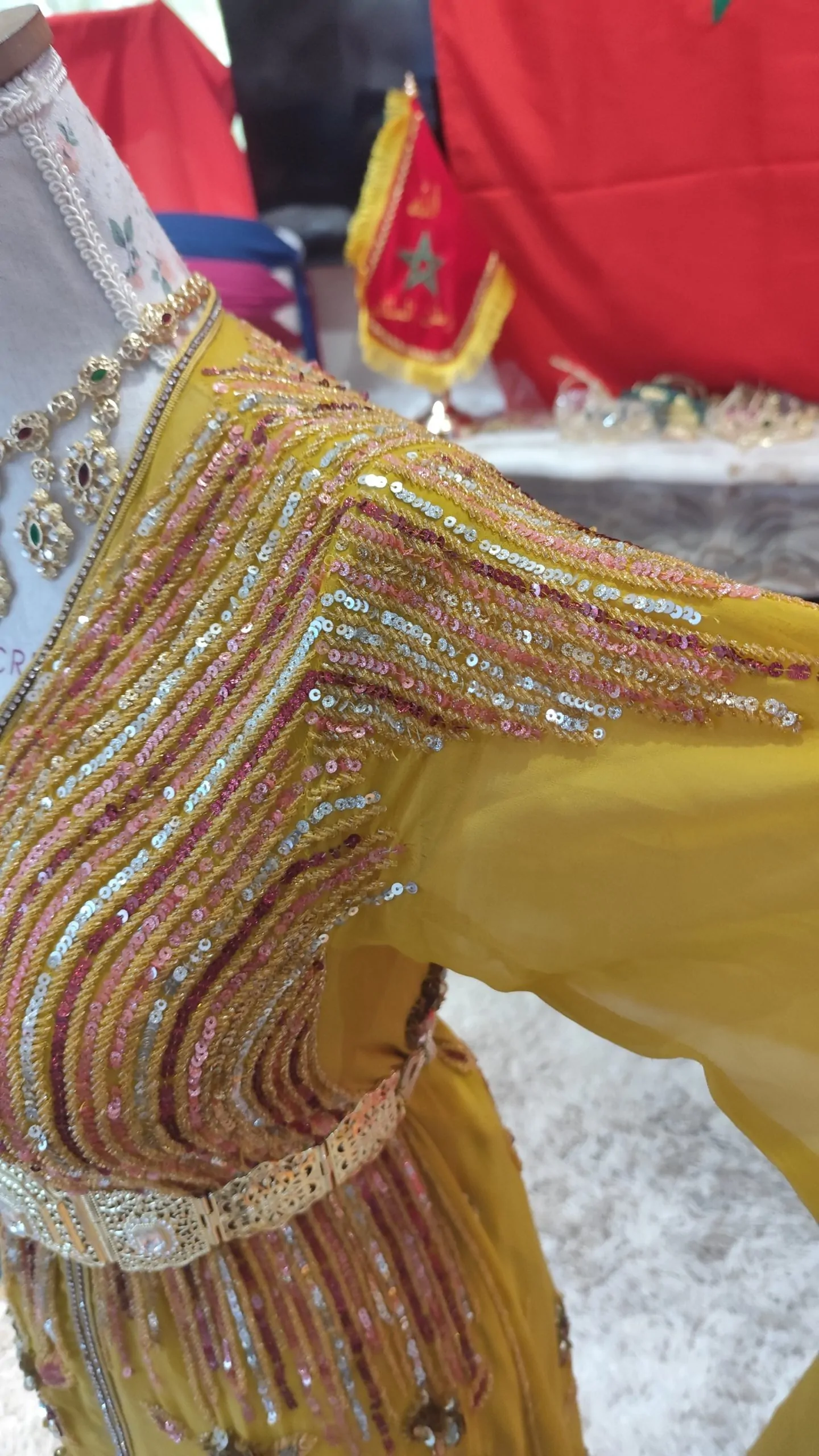 caftan marocain d occasion – Image 4