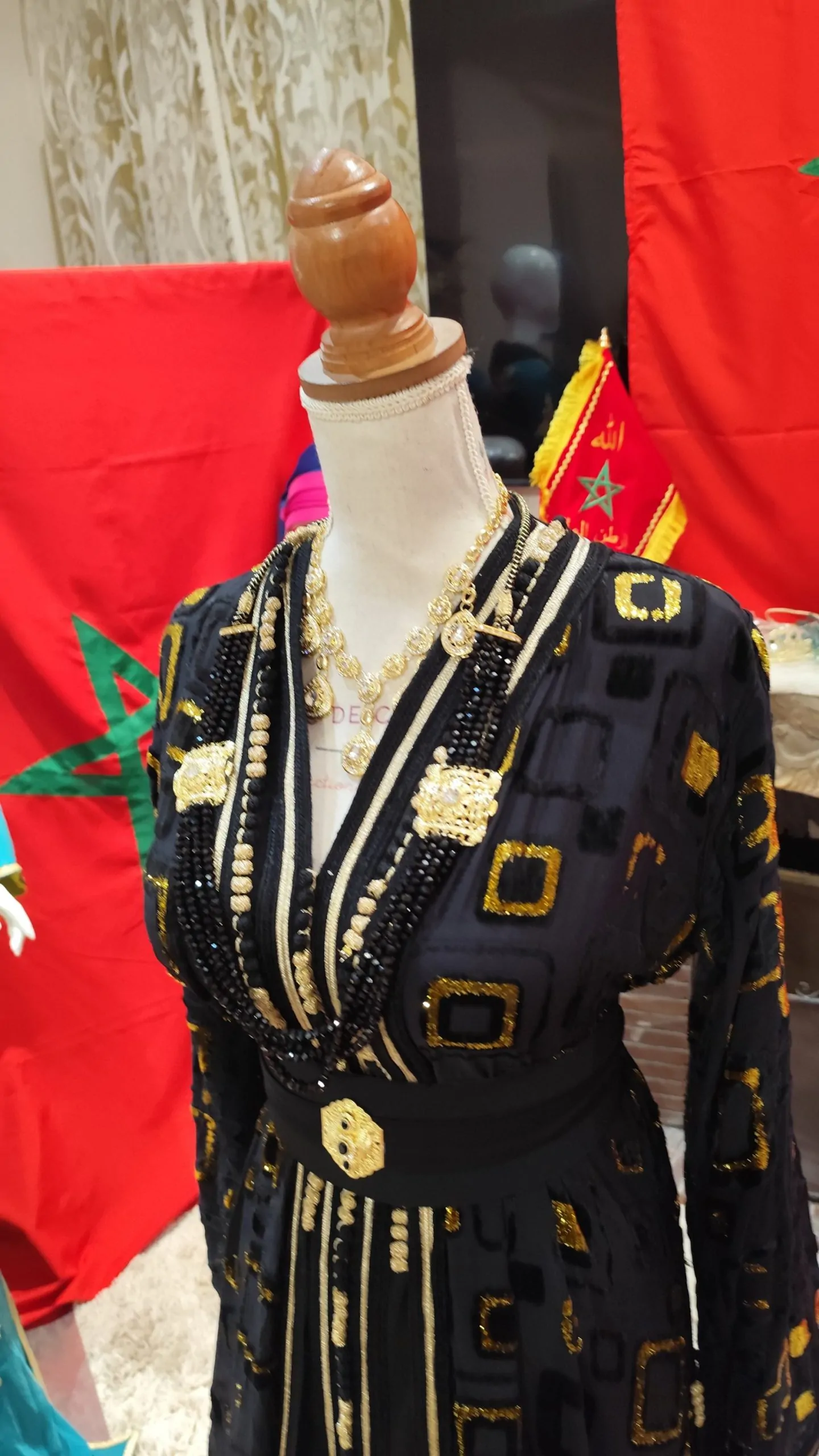 caftan marocain d occasion avec ceinture – Image 13