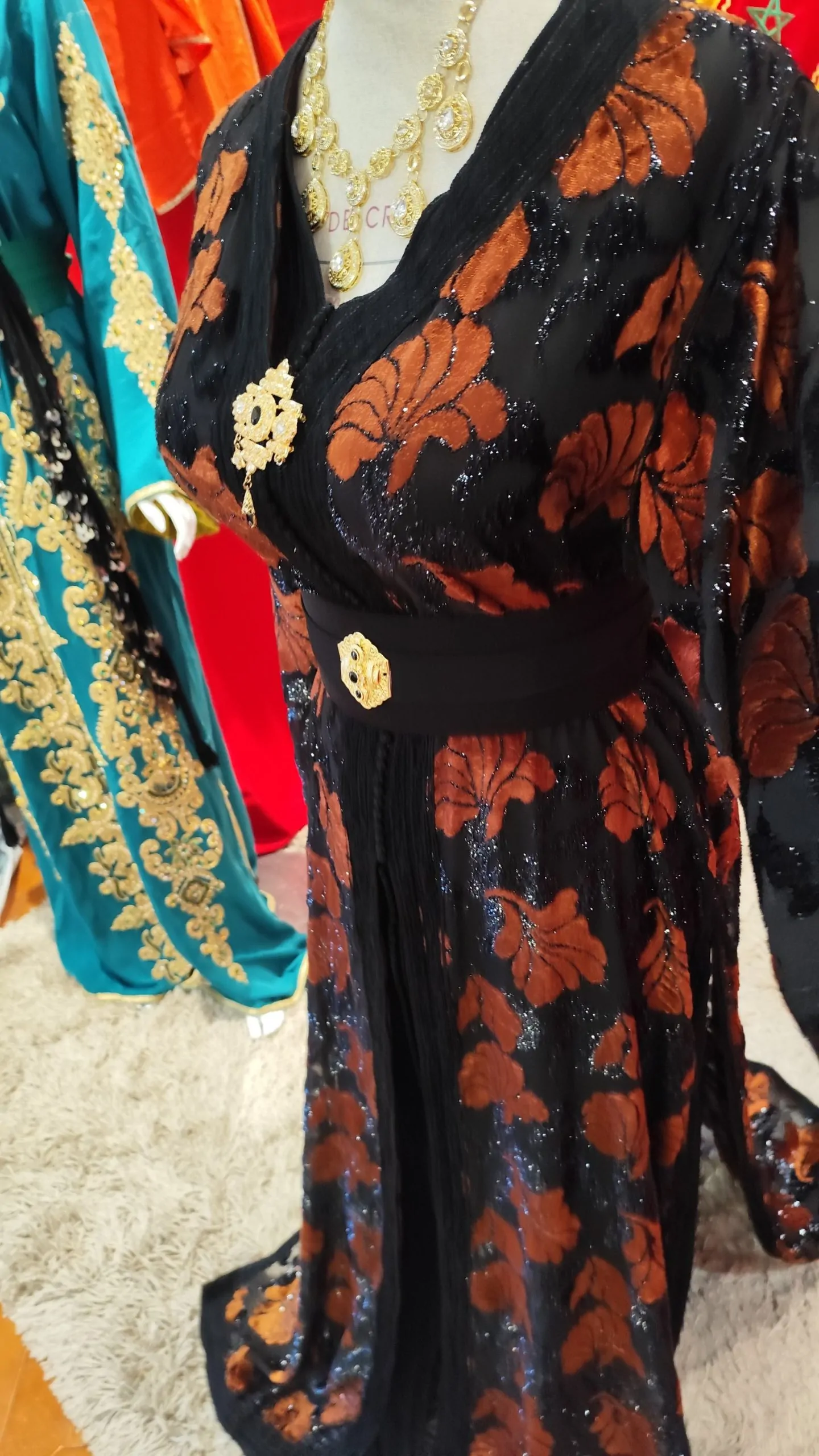 caftan marocain d occasion – Image 3