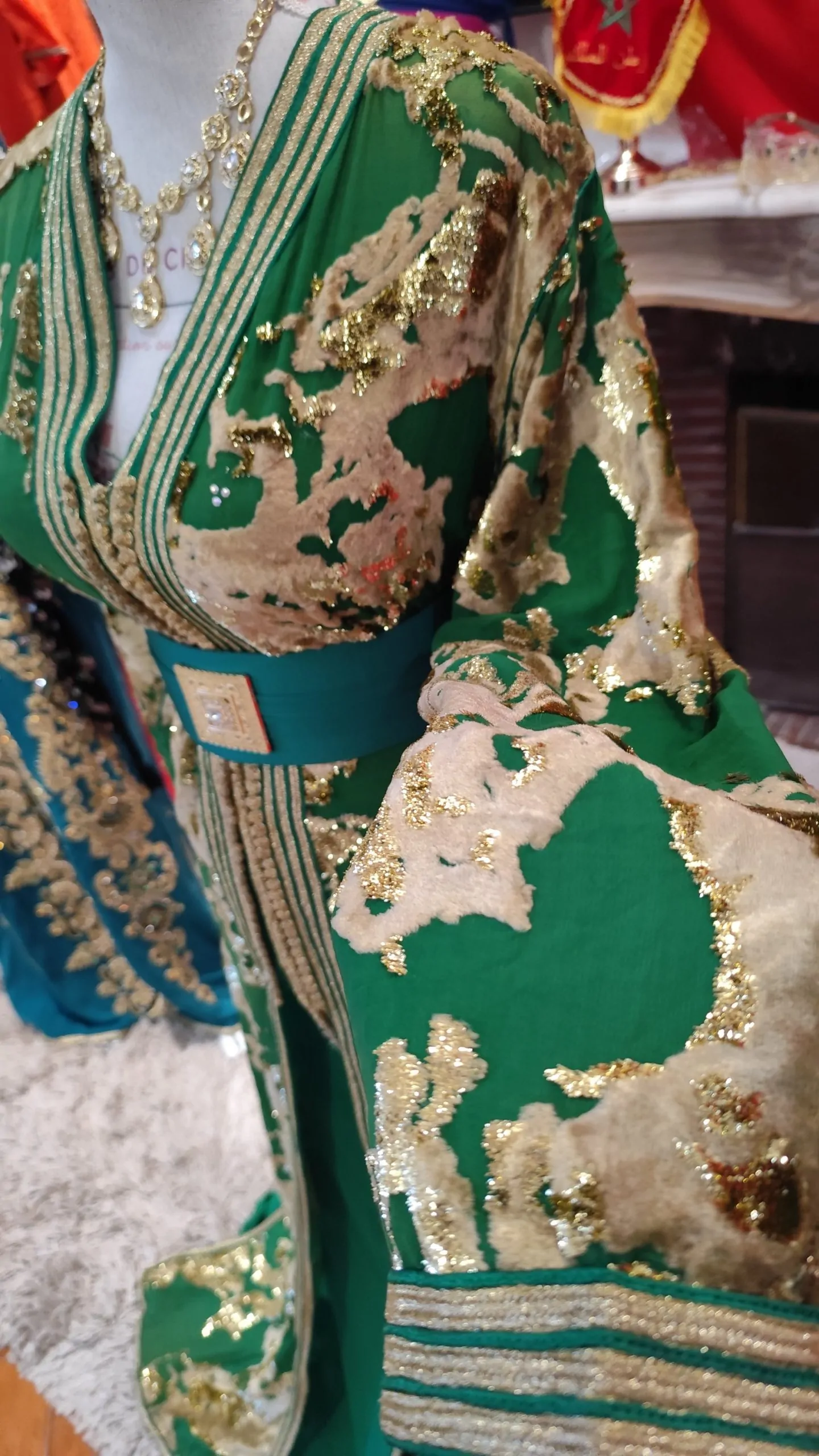 caftan marocain d occasion – Image 2