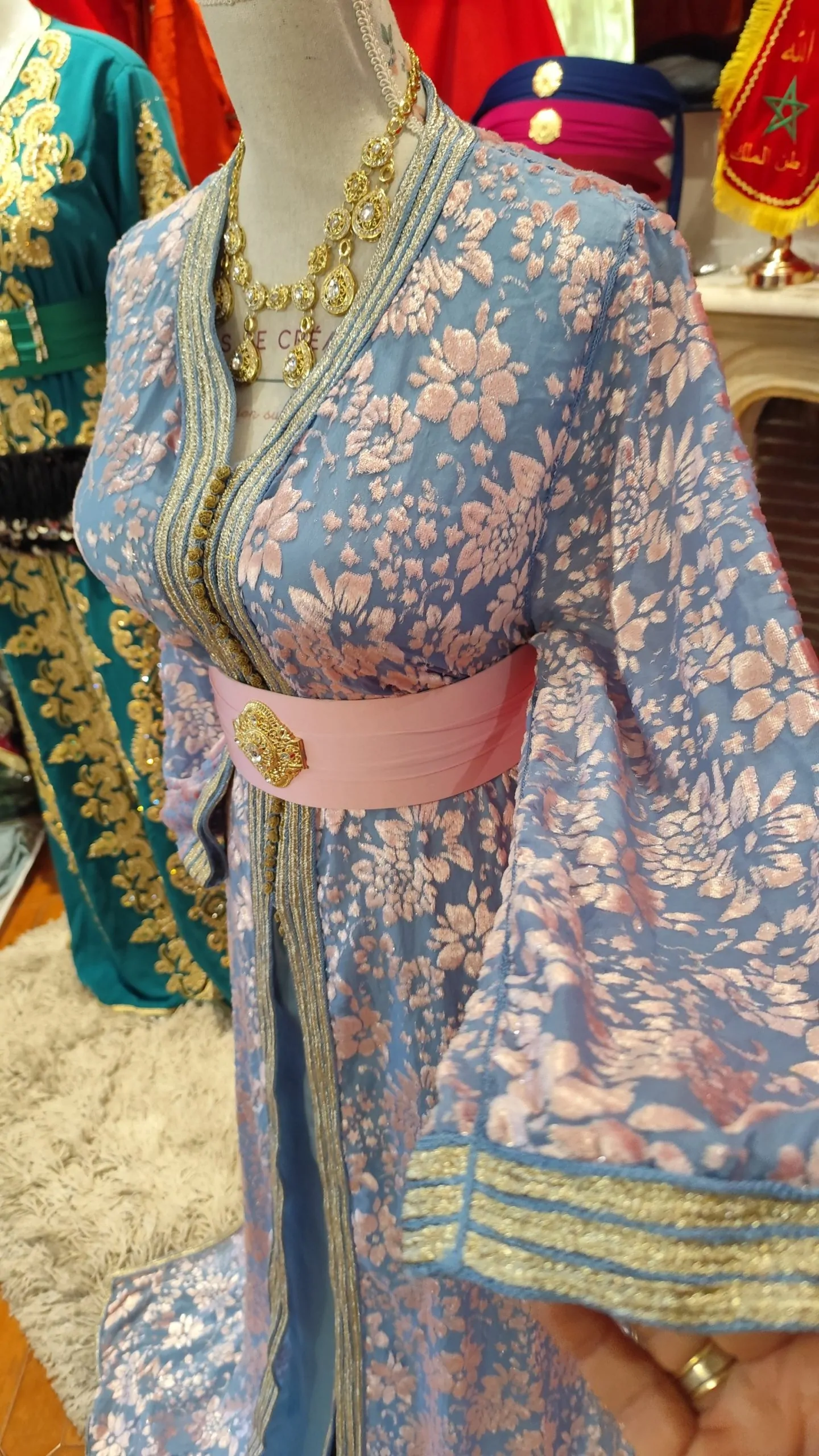 caftan marocain d occasion – Image 4