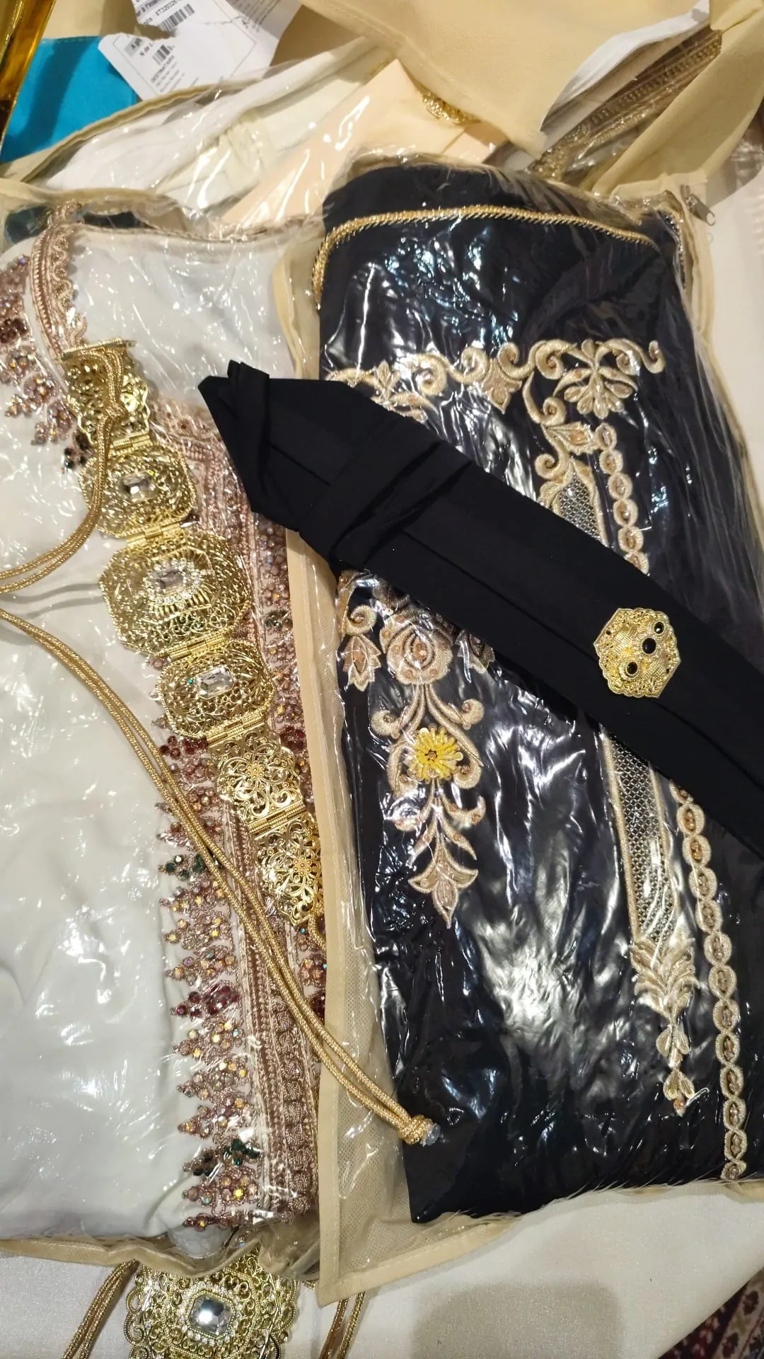 lot deux caftan marocain neuf