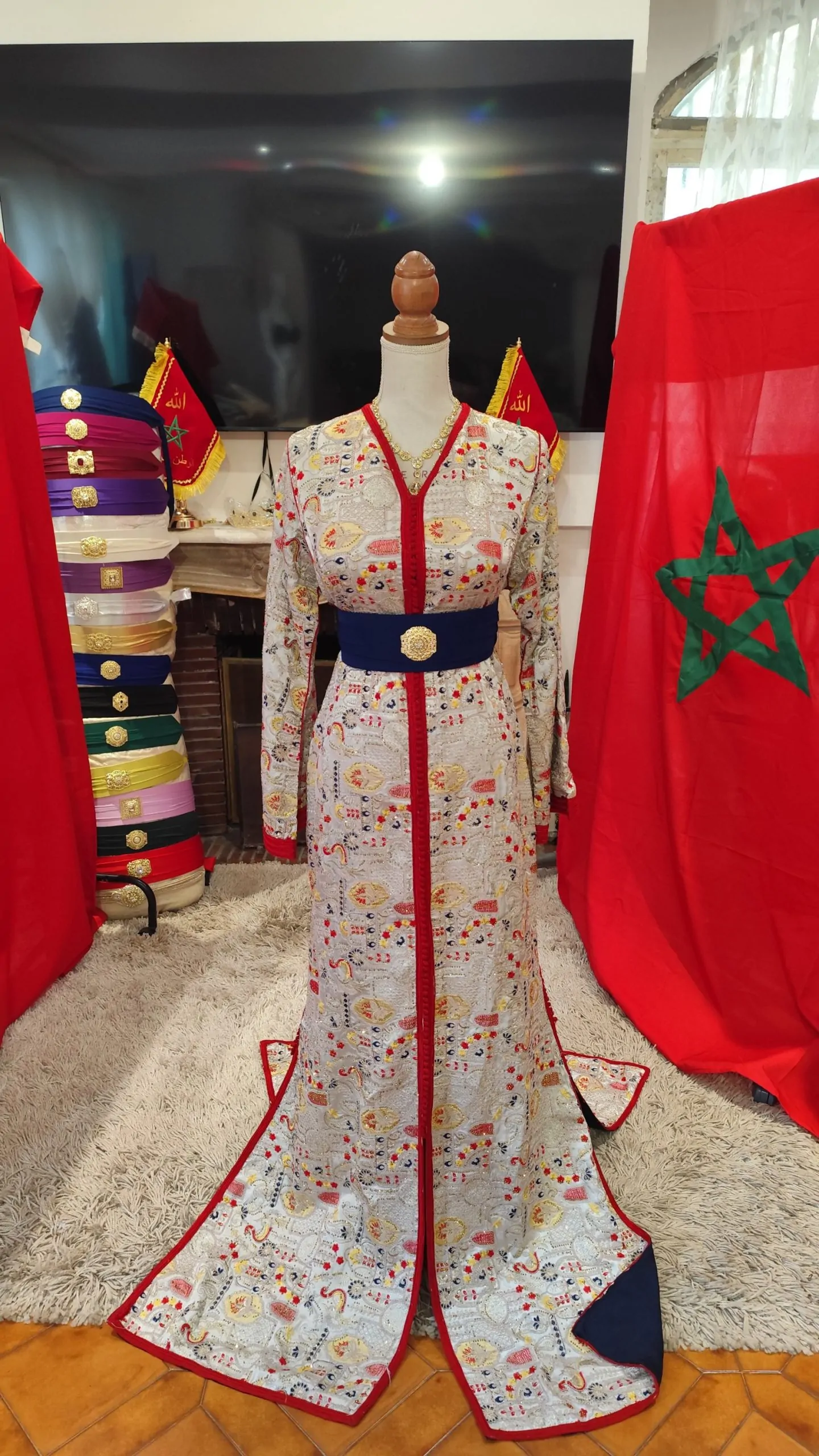 caftan marocain d occasion doublé – Image 11