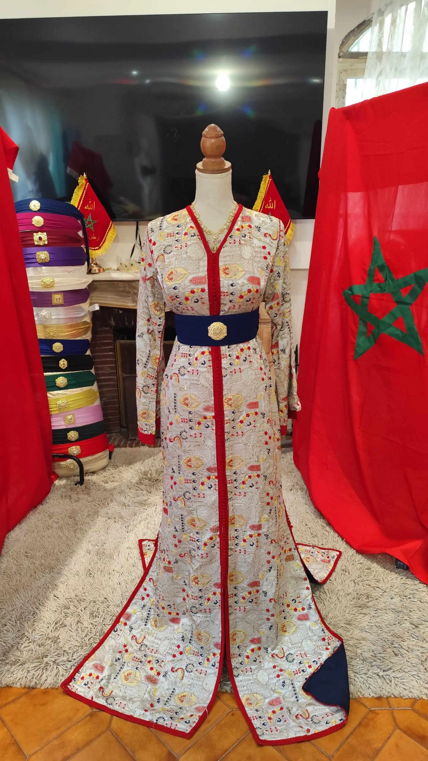 caftan marocain d occasion doublé – Image 4