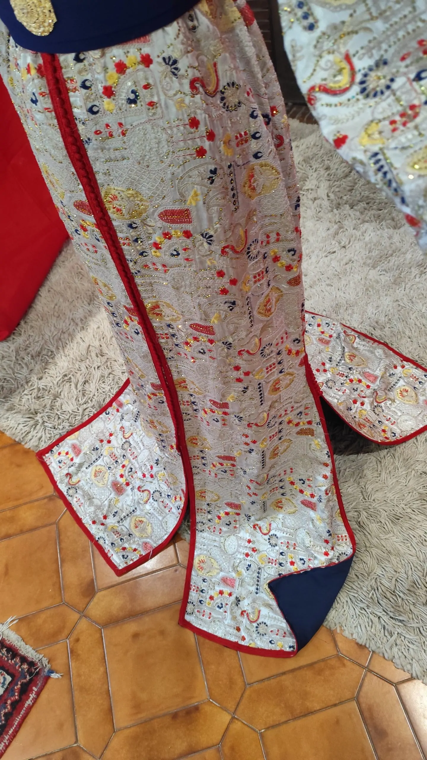 caftan marocain d occasion doublé – Image 10