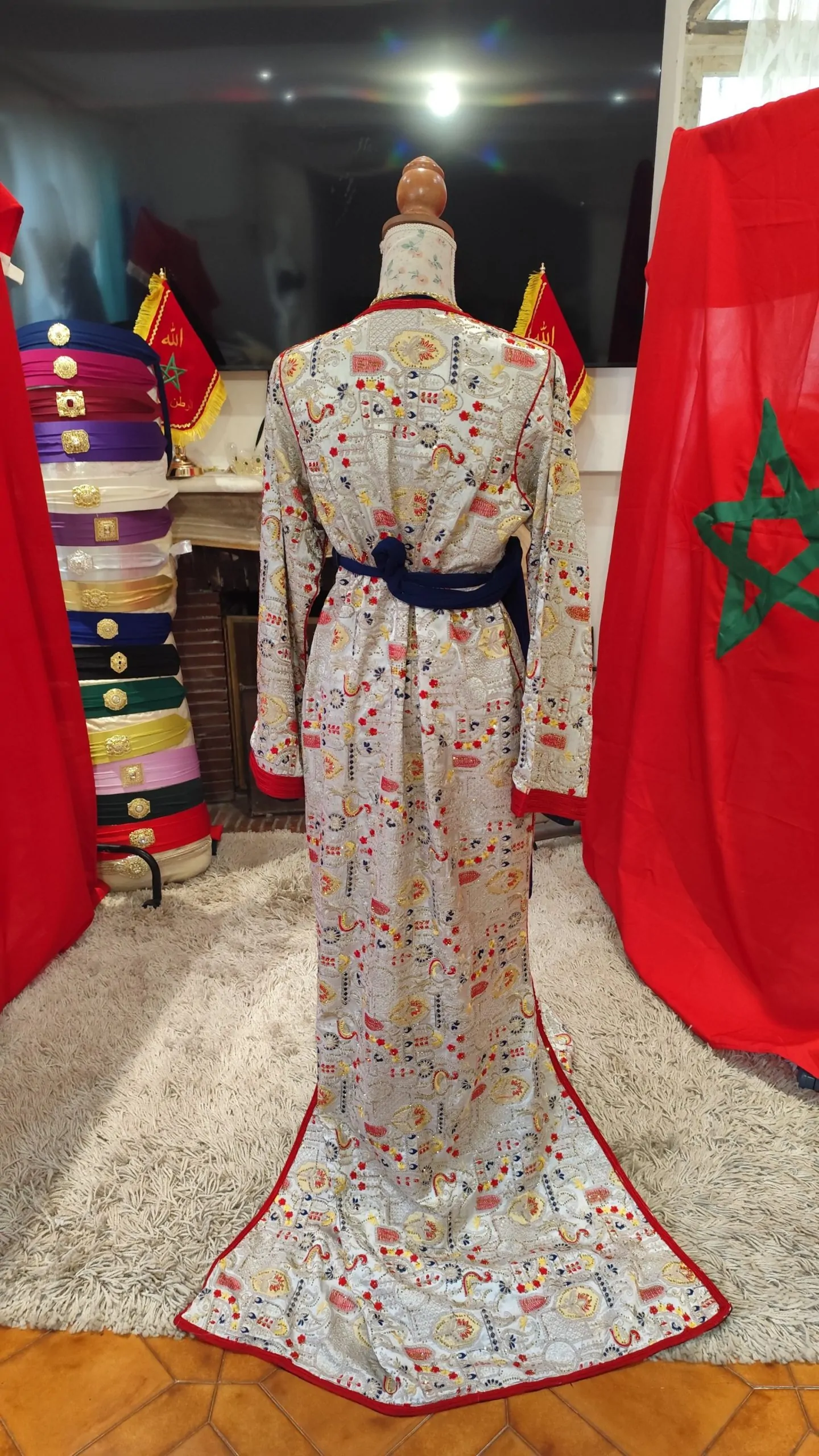 caftan marocain d occasion doublé – Image 9