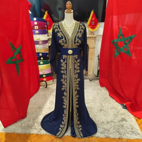 2 caftan marocain un neuf et un d occasion — photo 11