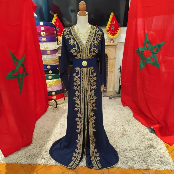 2 caftan marocain un neuf et un d occasion — photo 13