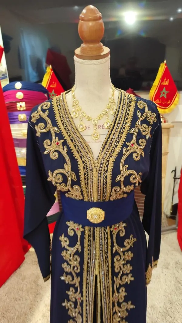 2 caftan marocain un neuf et un d occasion — photo 4