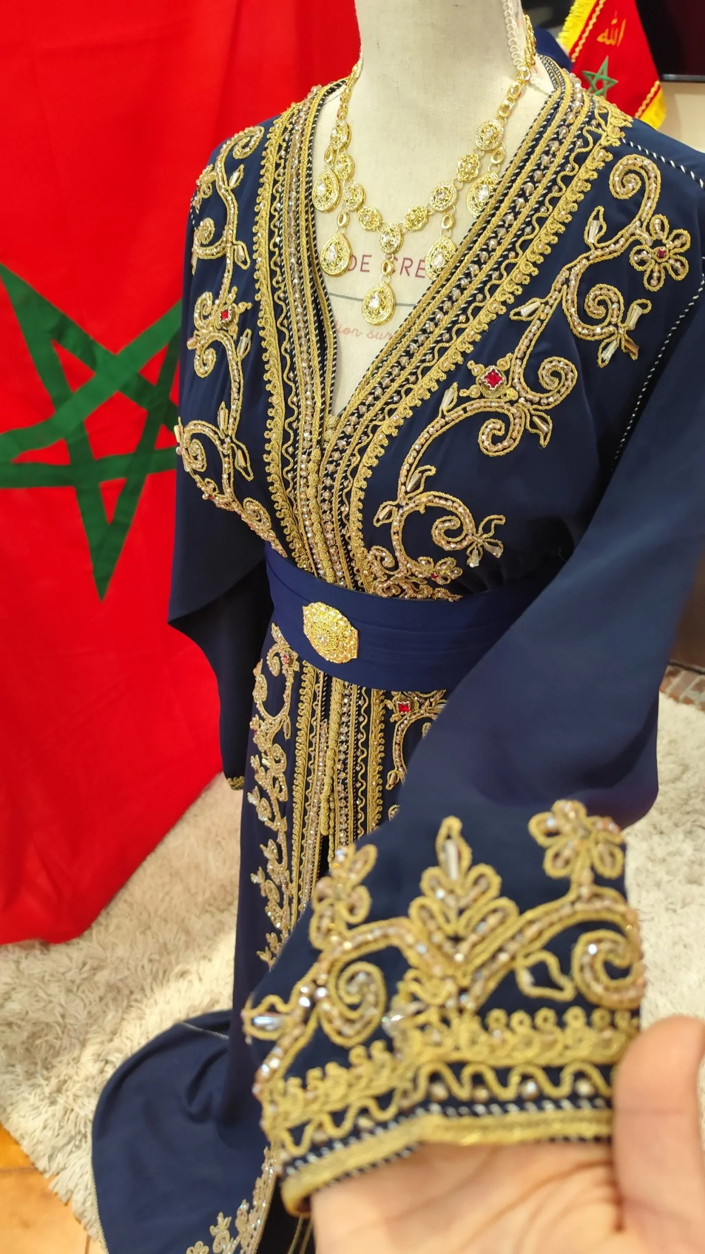 2 caftan marocain un neuf et un d occasion – Image 14