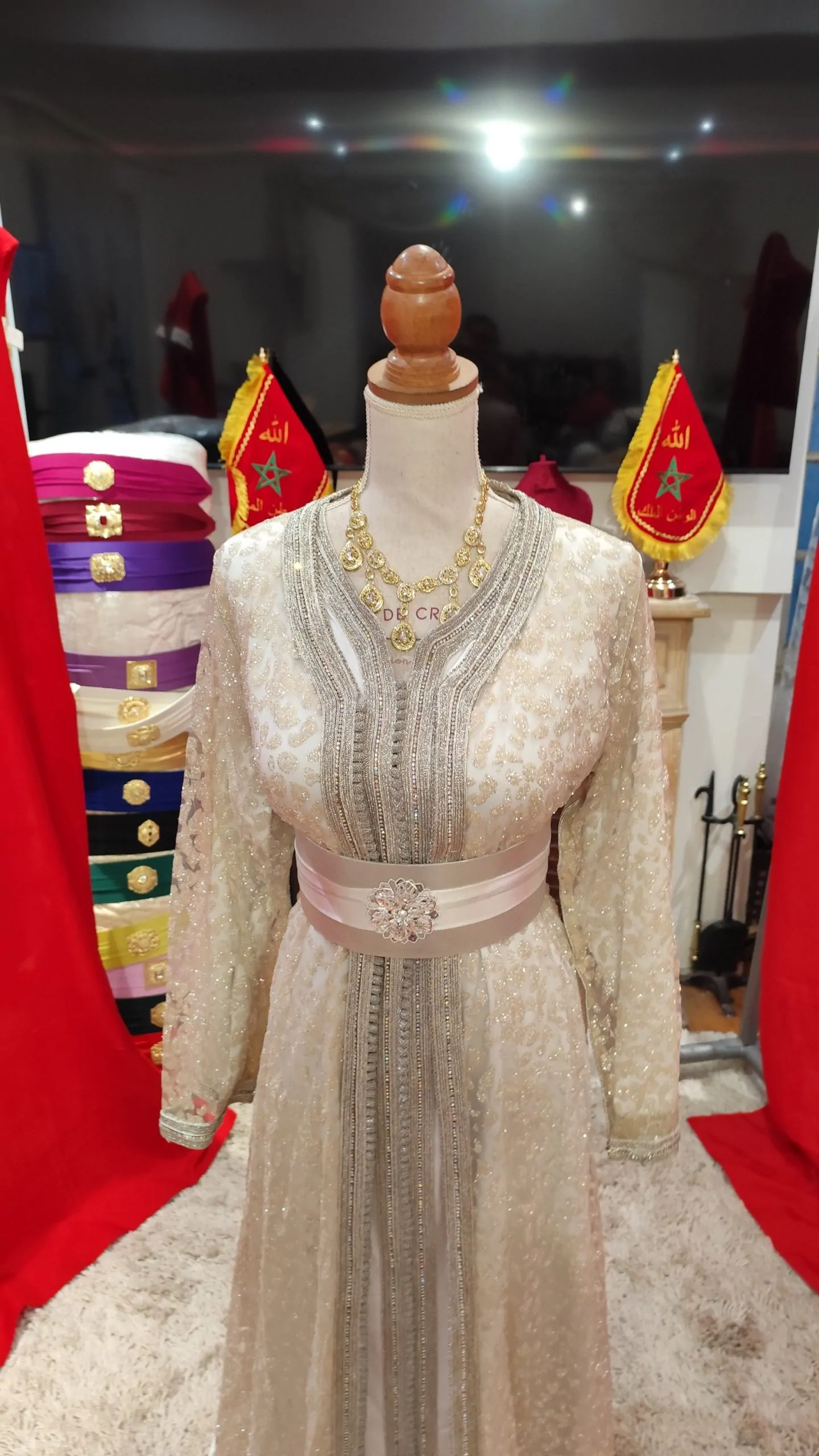 caftan marocain d occasion – Image 4