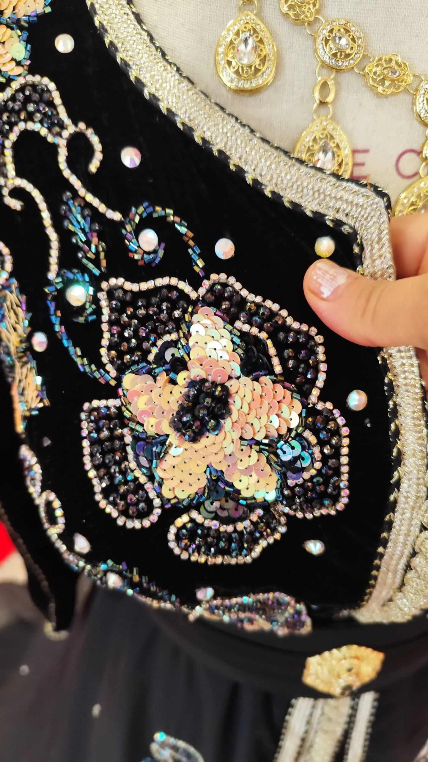 caftan marocain d occasion – Image 12