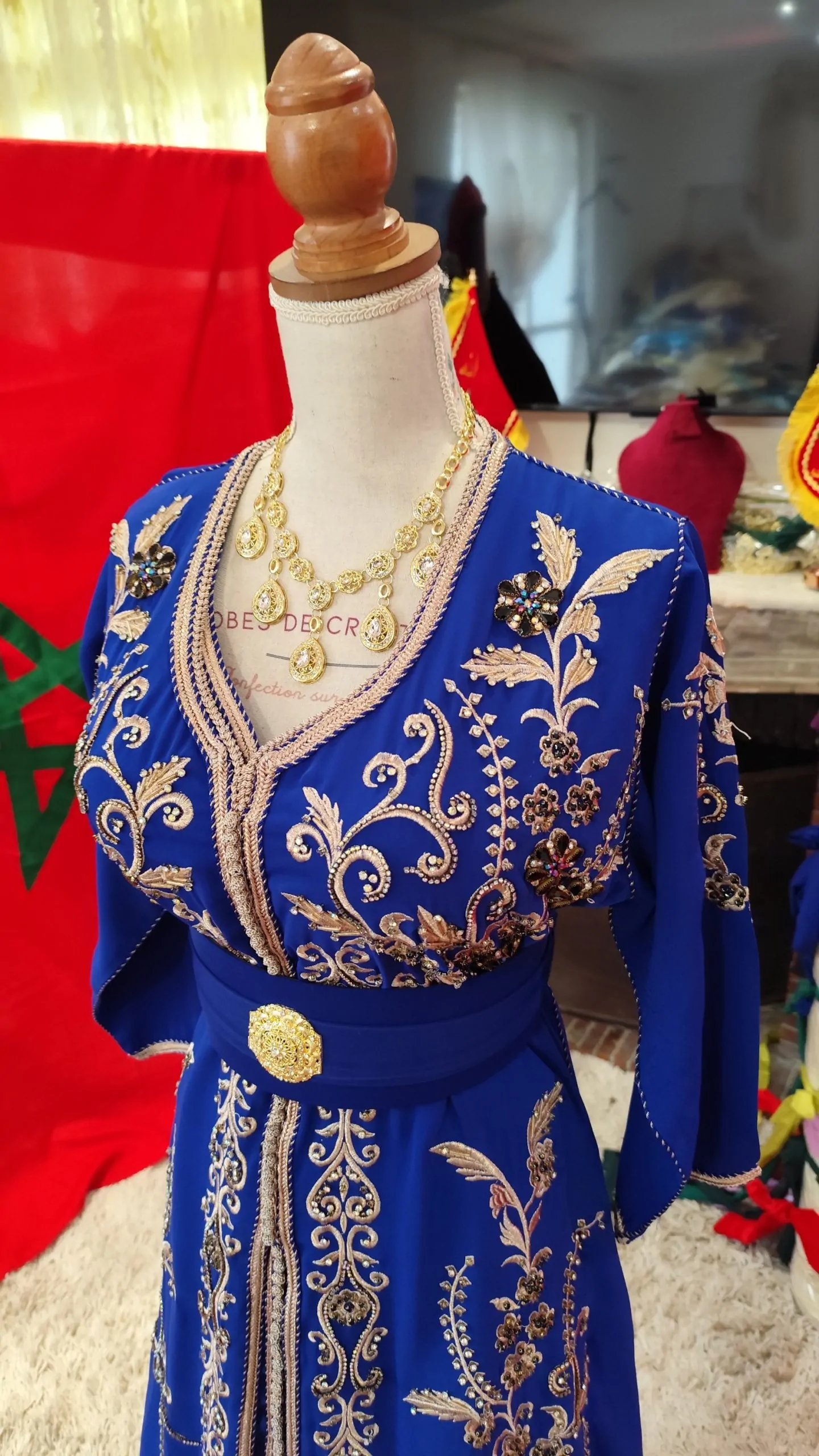 caftan marocain d occasion trois pièces – Image 4