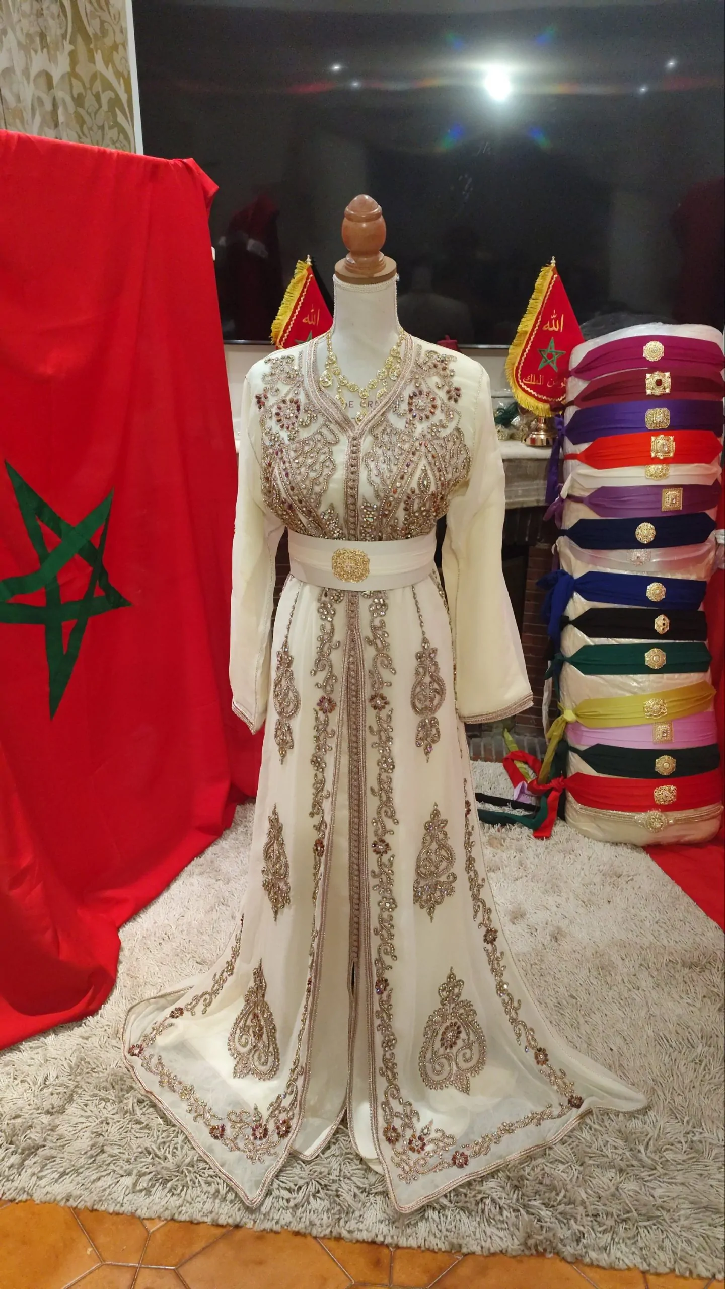 caftan marocain d occasion – Image 4