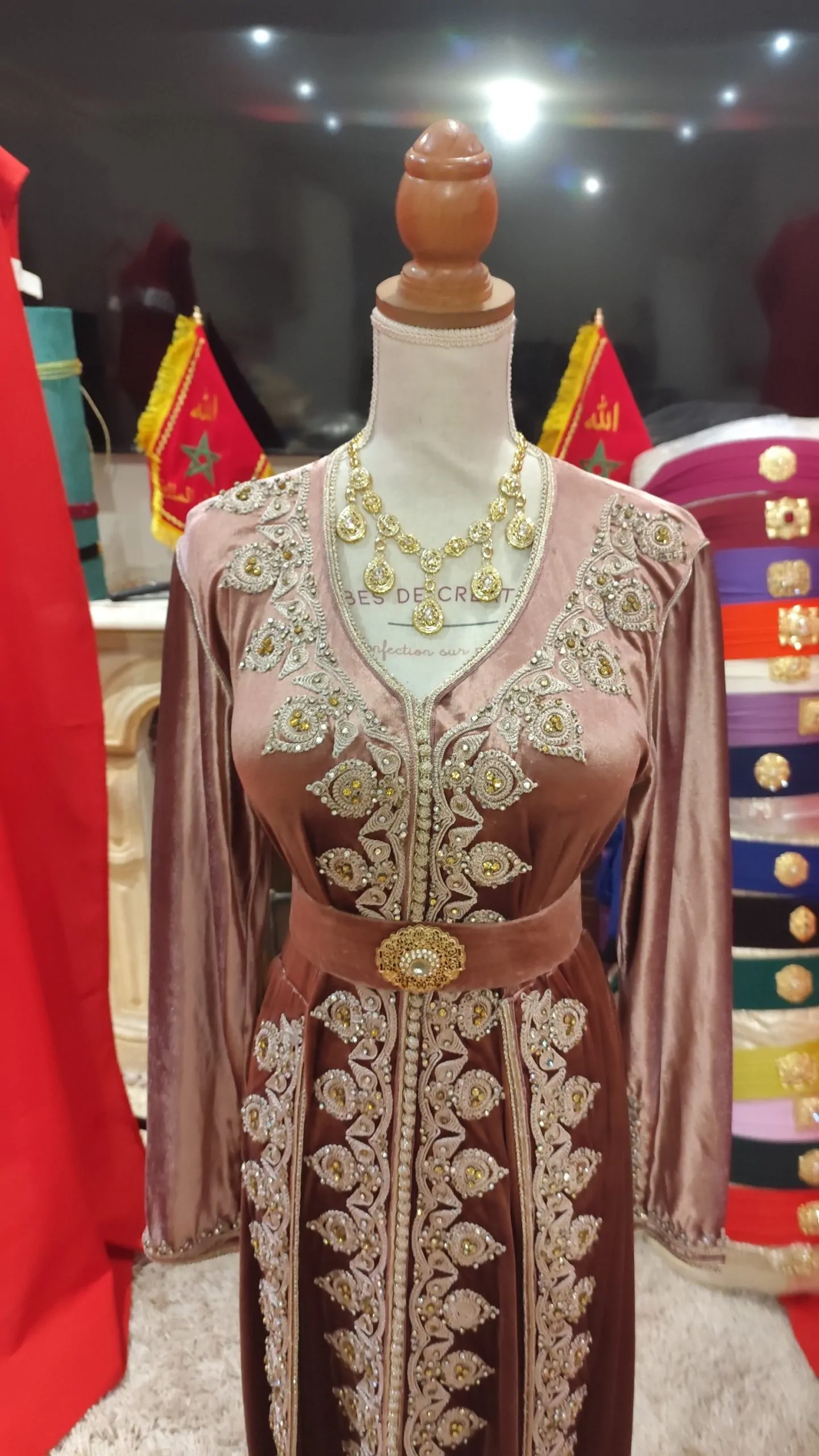 caftan marocain d occasion avec ceinture – Image 3