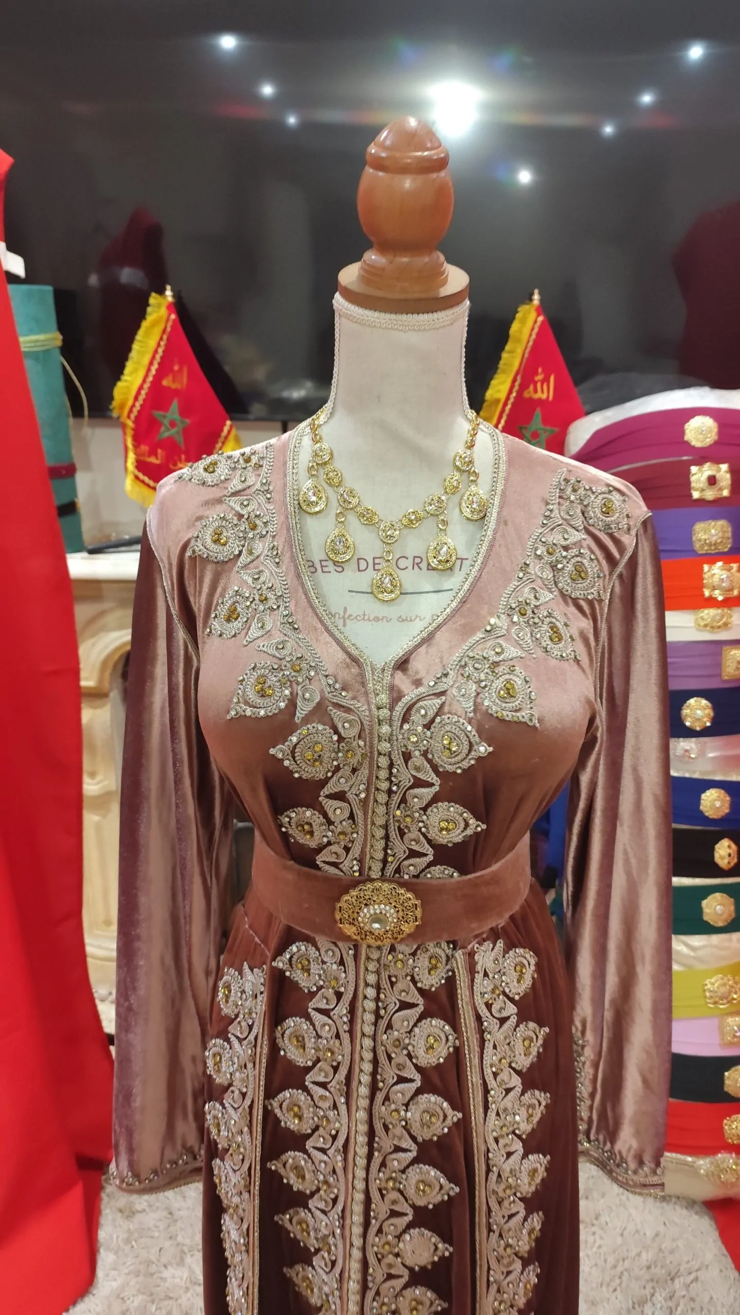 caftan marocain d occasion avec ceinture – Image 2