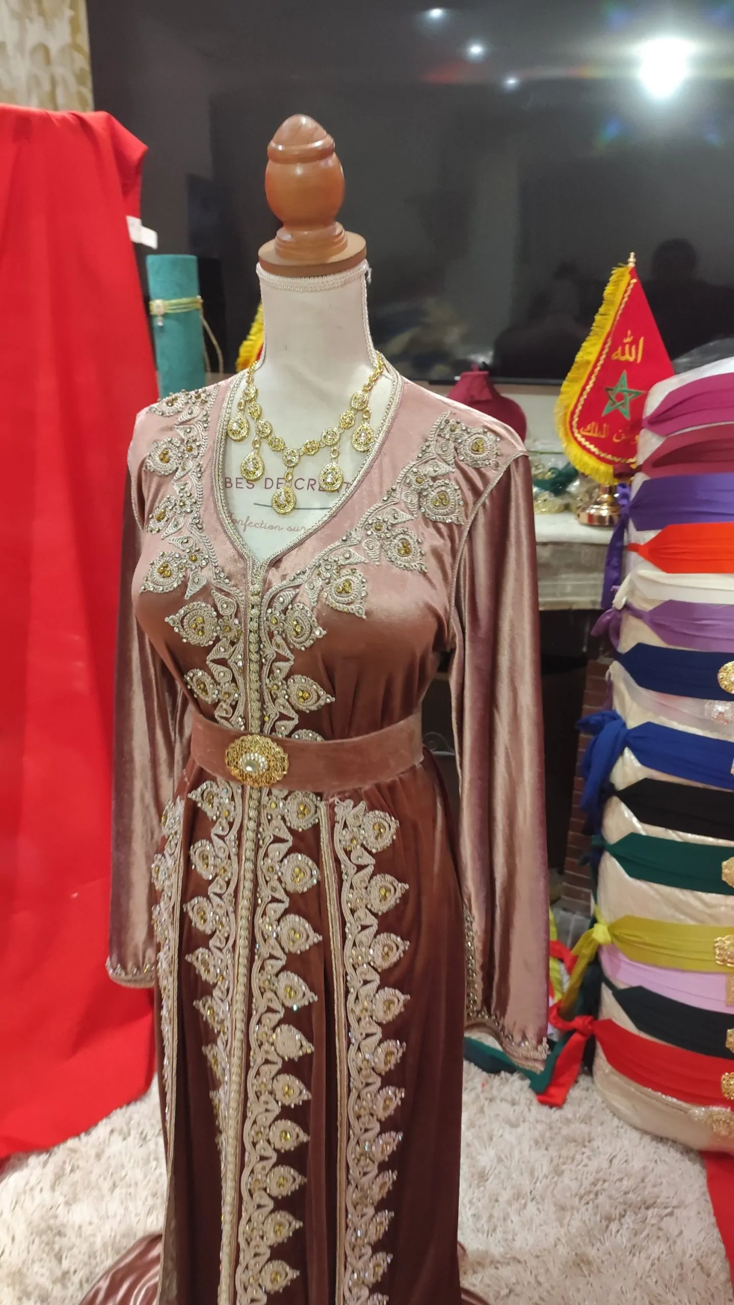 caftan marocain d occasion avec ceinture – Image 6