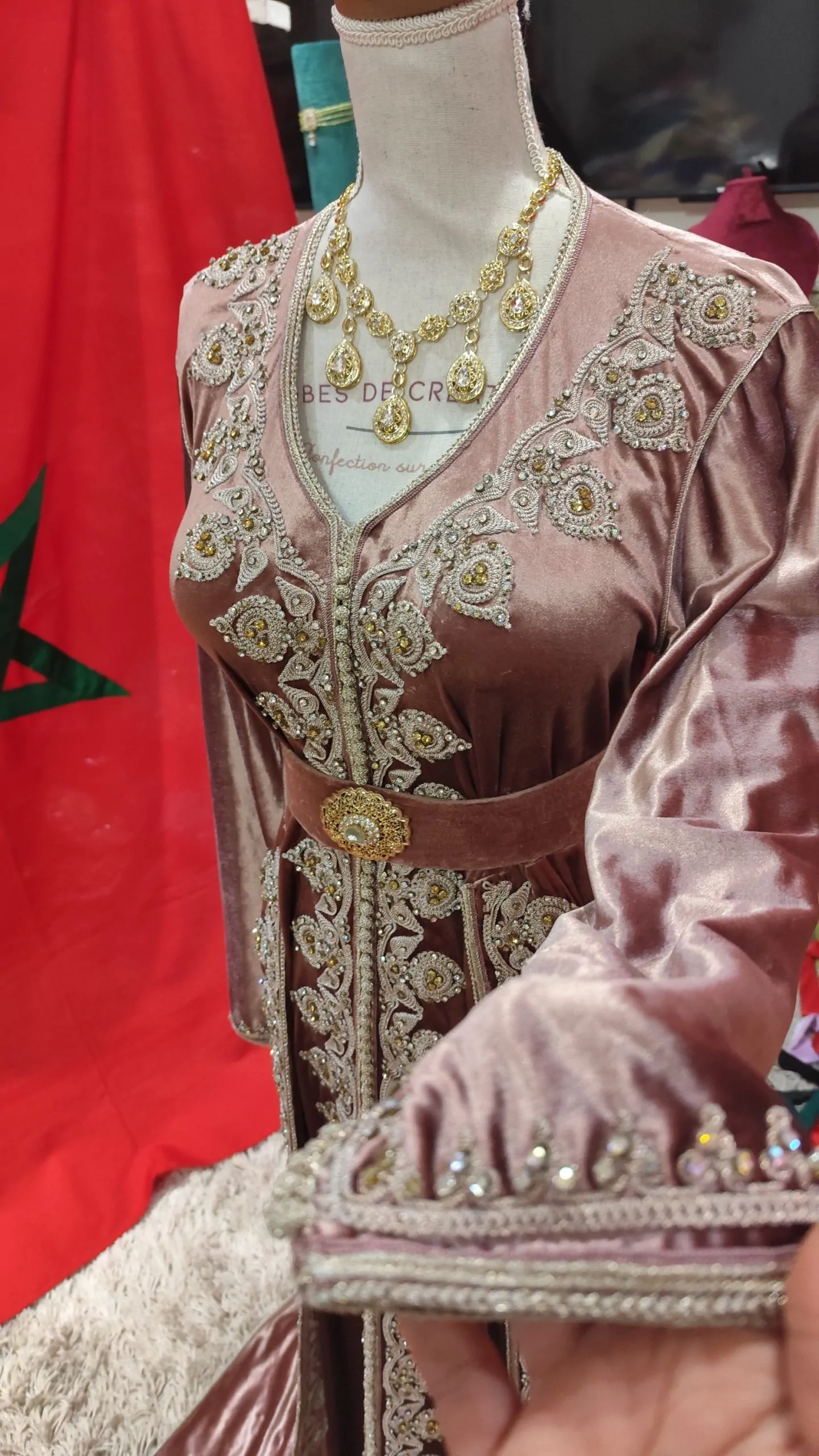 caftan marocain d occasion avec ceinture – Image 9
