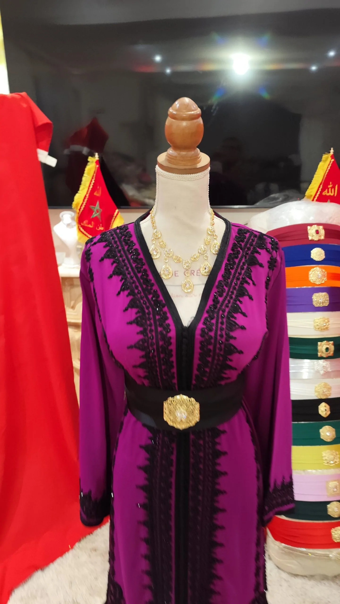 caftan marocain porté une fois – Image 12