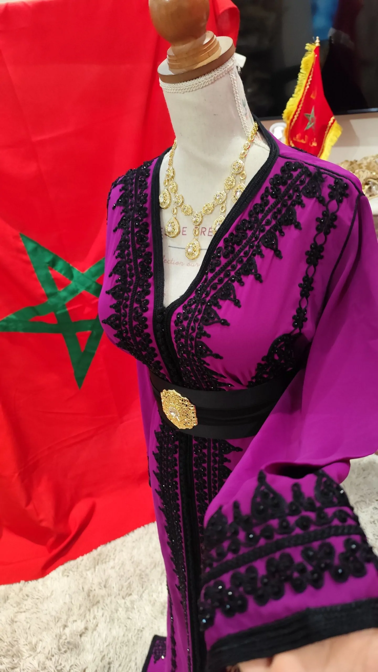 caftan marocain porté une fois – Image 6